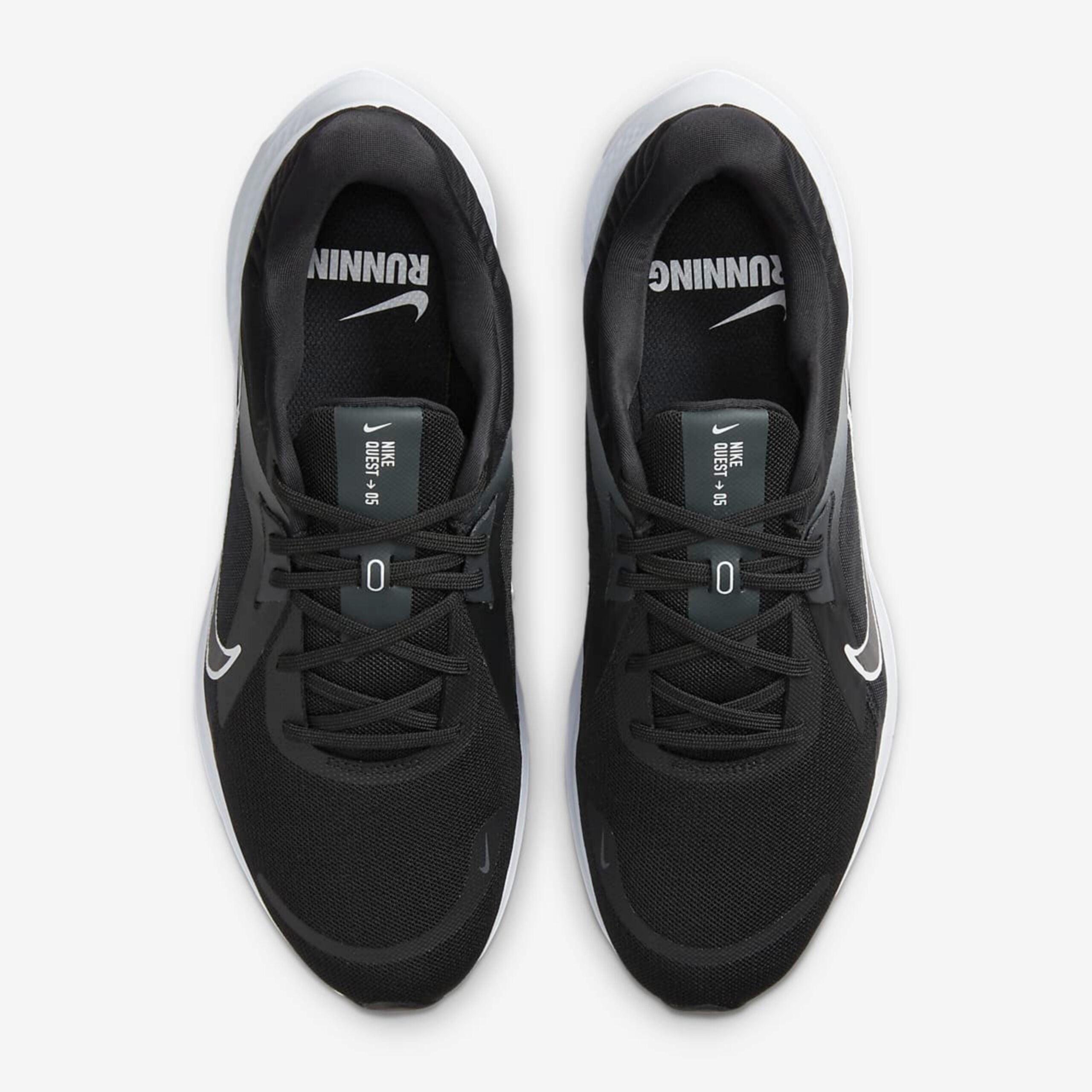 Nike Quest 5