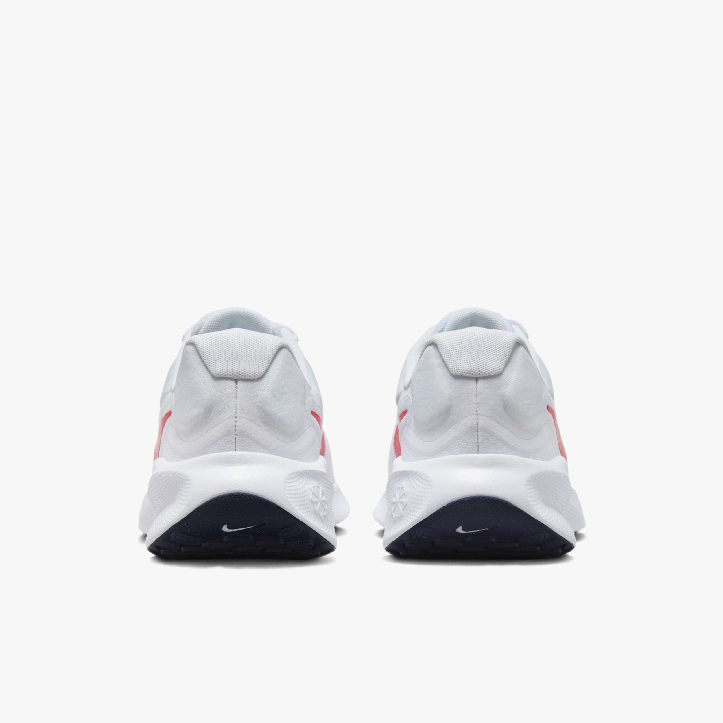 Nike Revolution 7