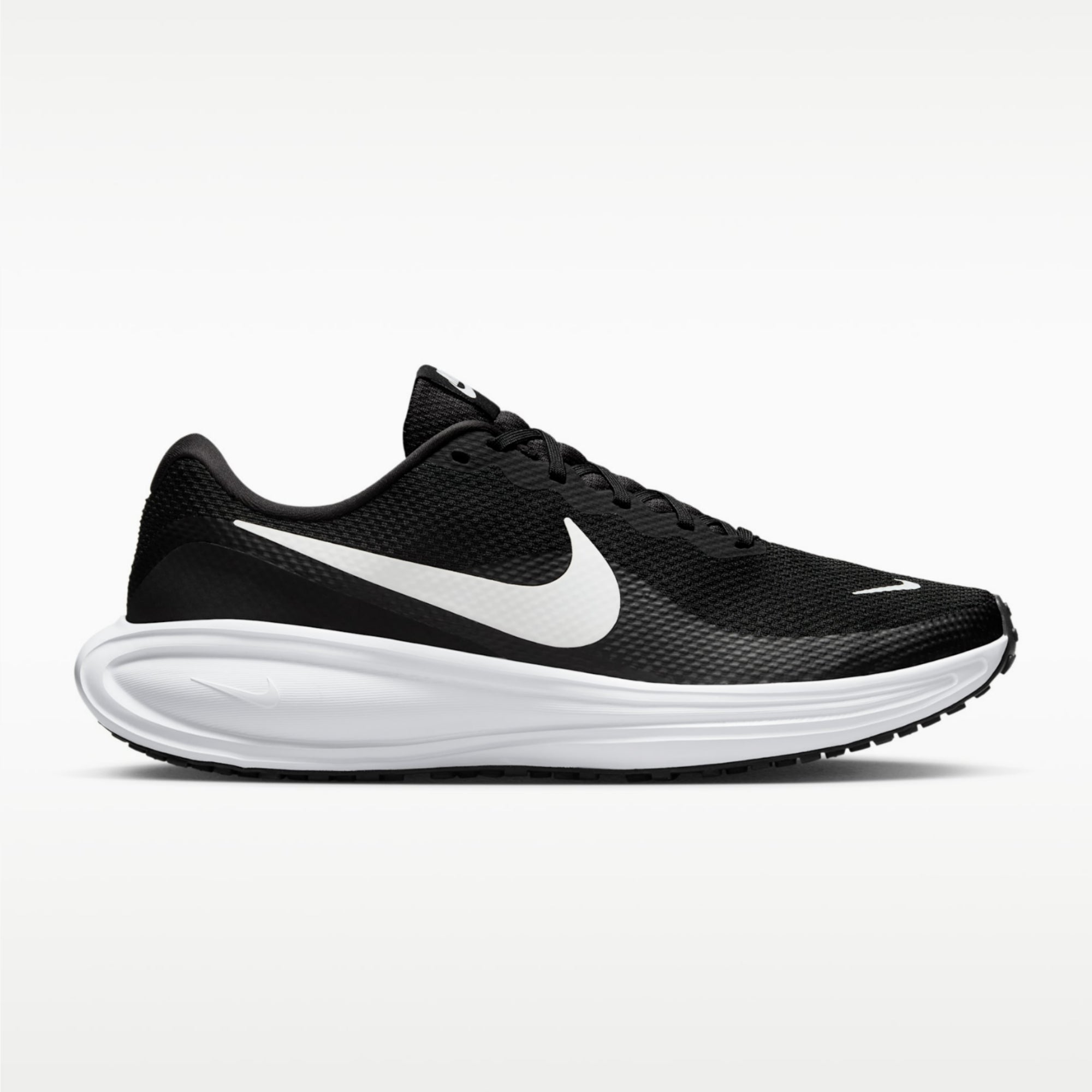 Nike Revolution 8