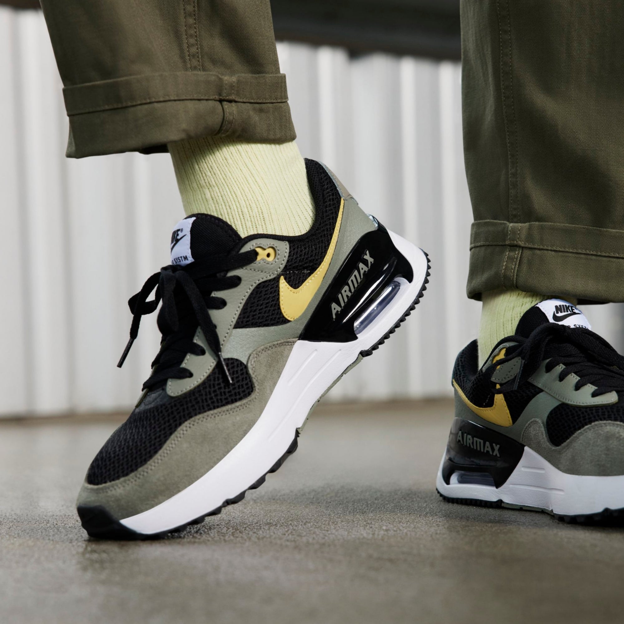 Nike Air Max SYSTM