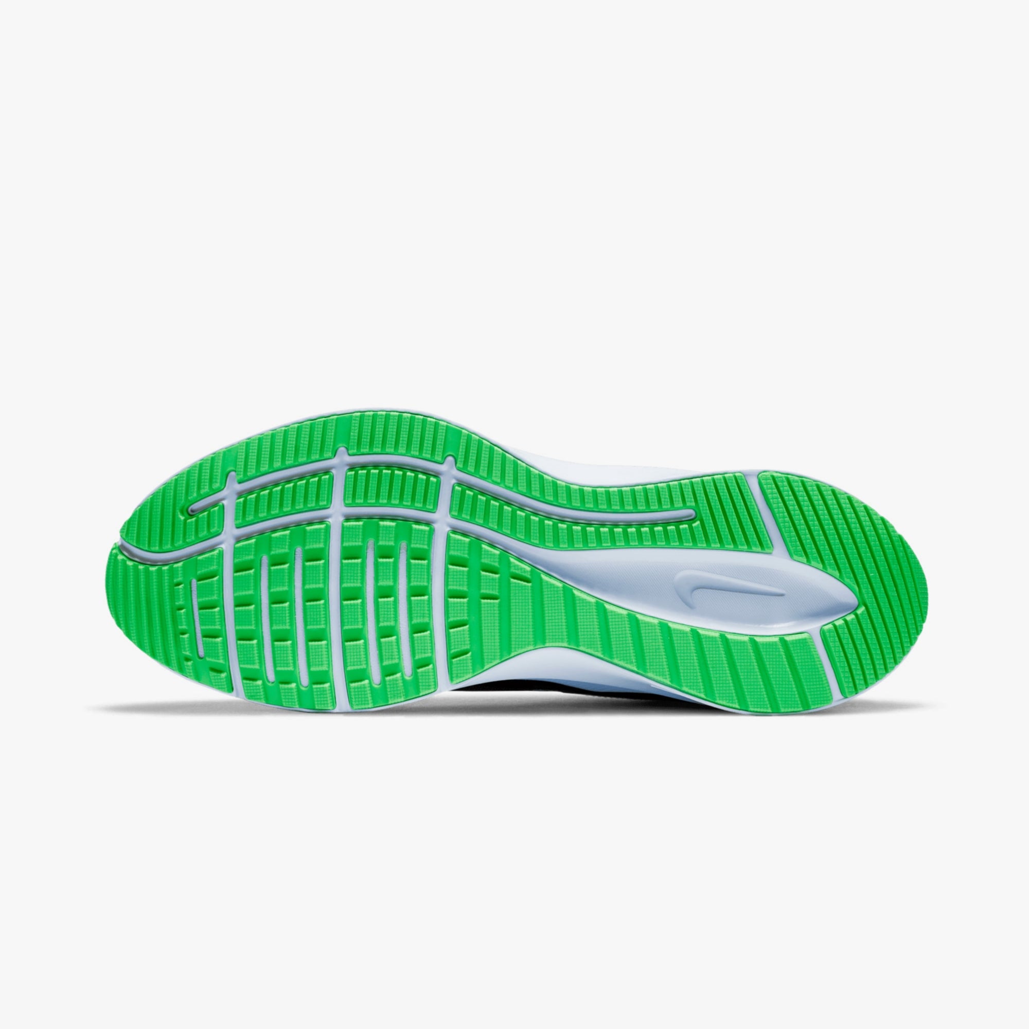 Nike Quest 3 Shield
