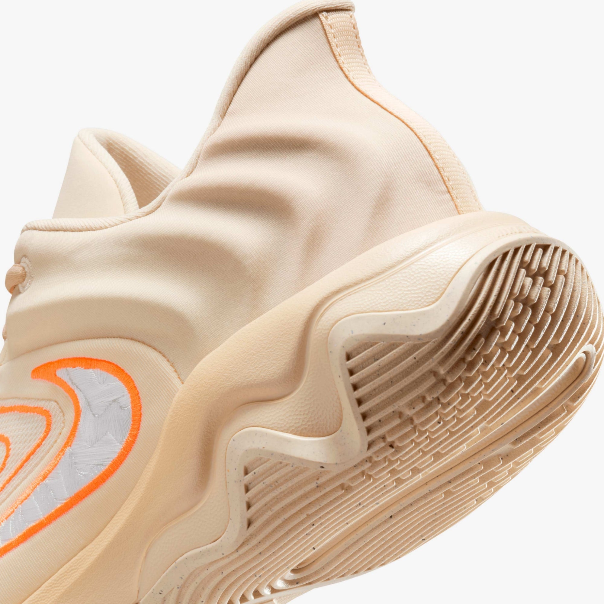 Nike Giannis Immortality 4