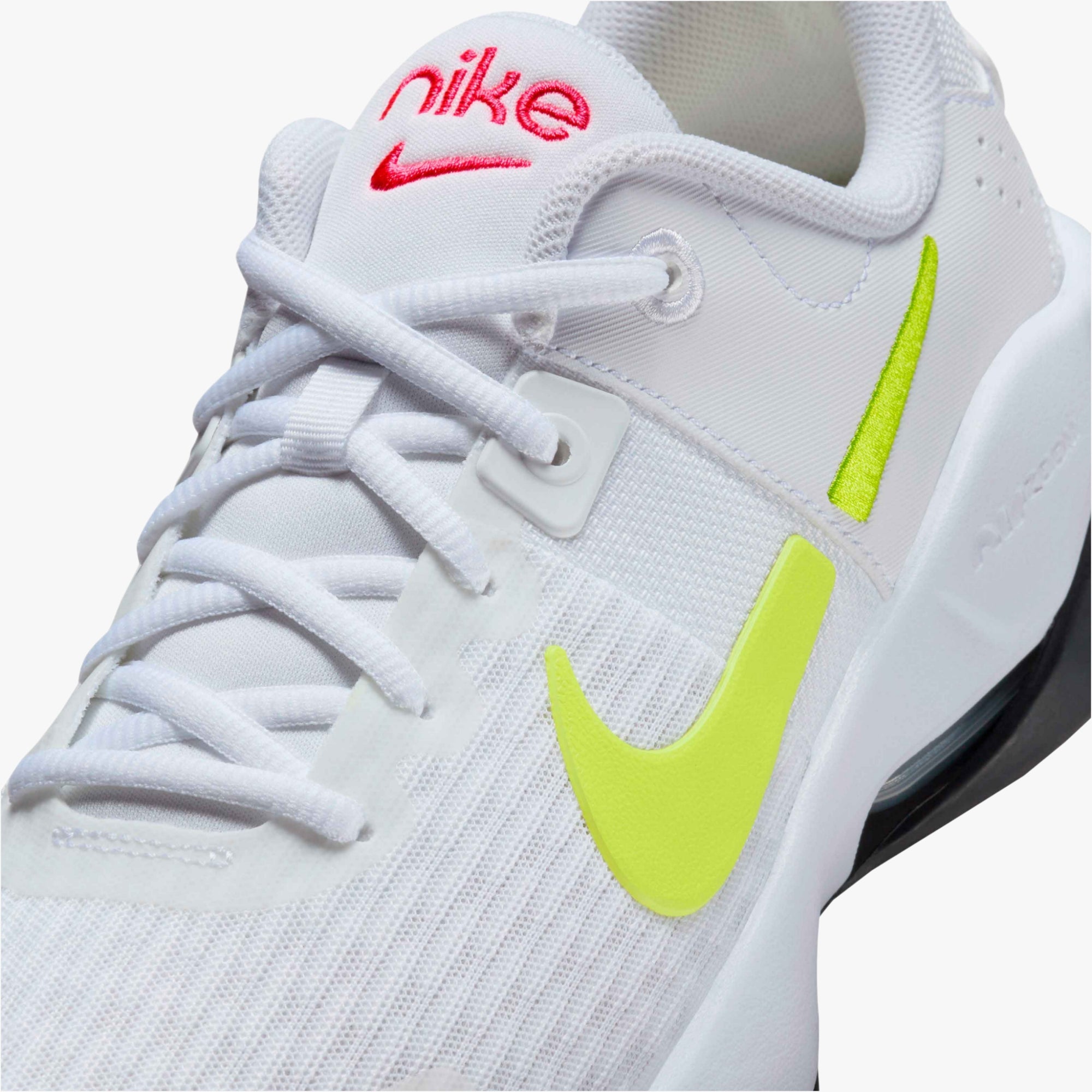 Nike Air Zoom Bella 6