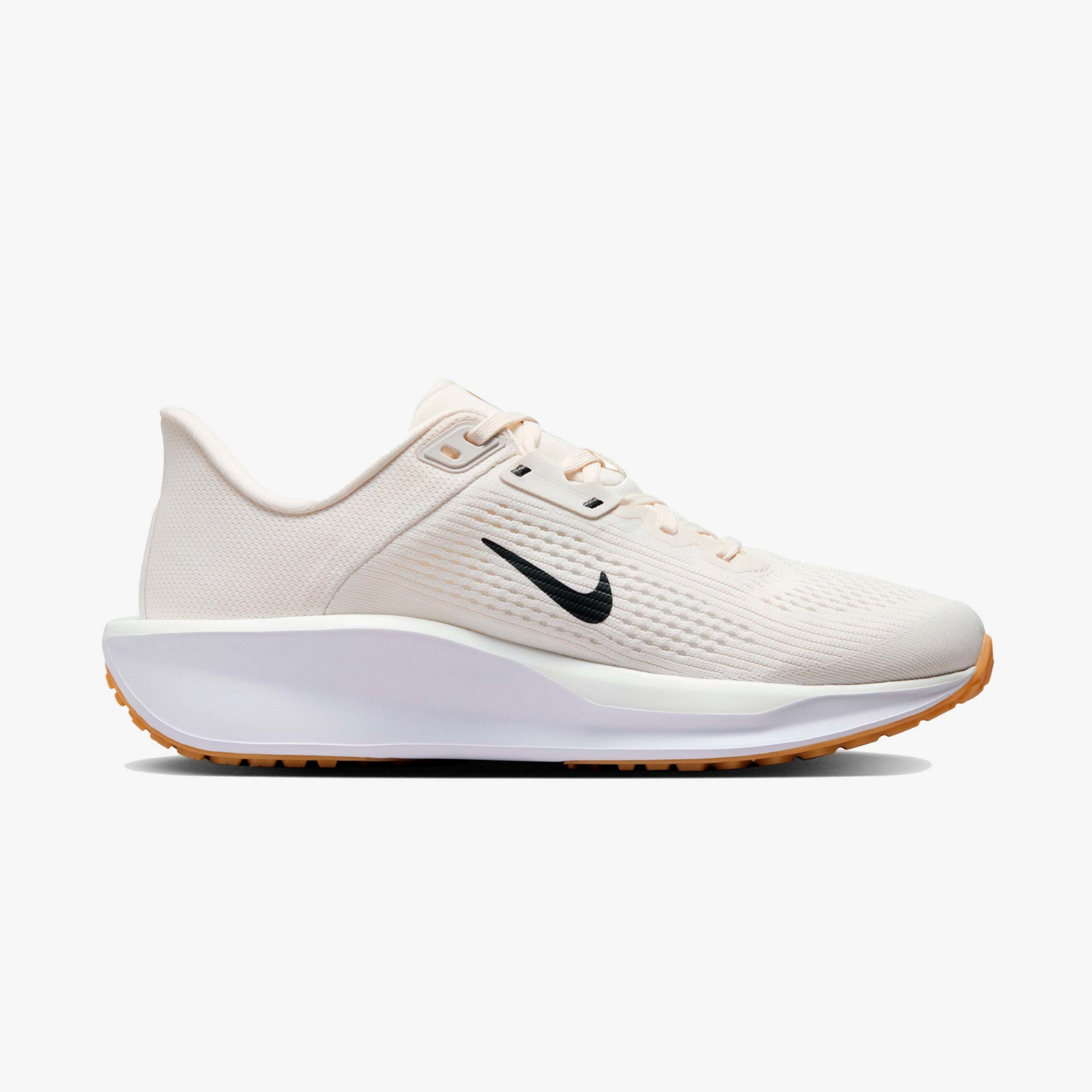Nike Quest 6