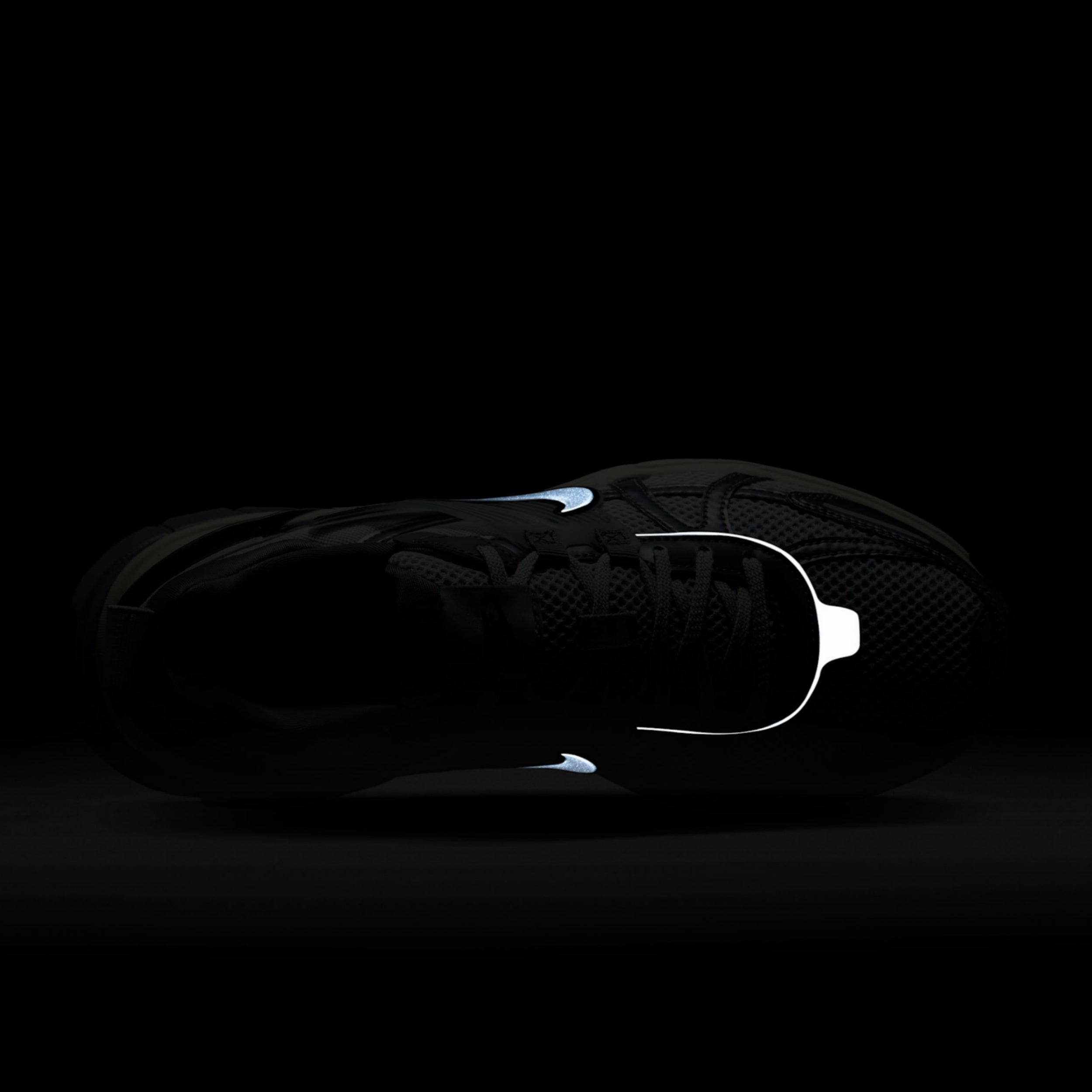 Nike V2K Run