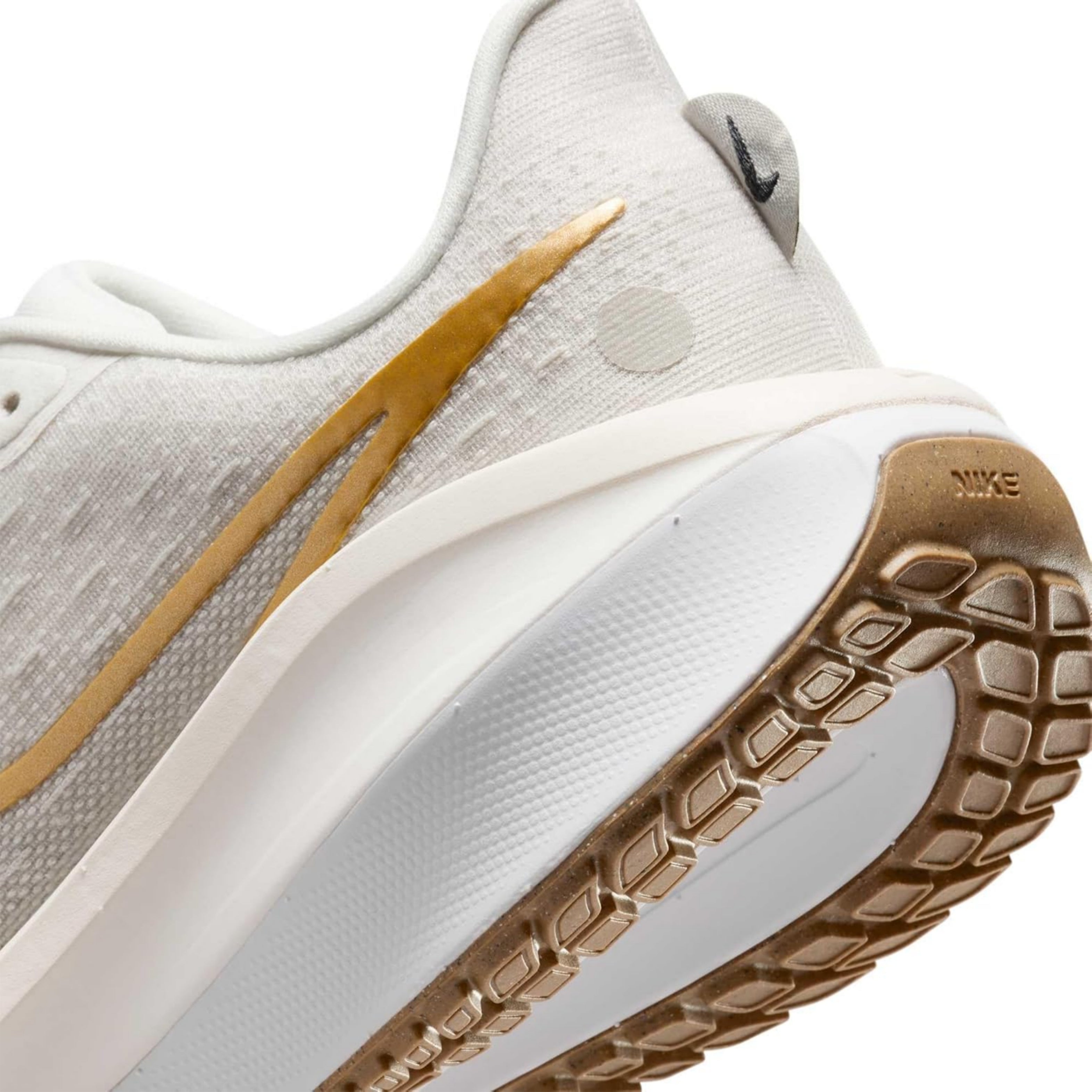 Nike Air ZoomX Vomero 17