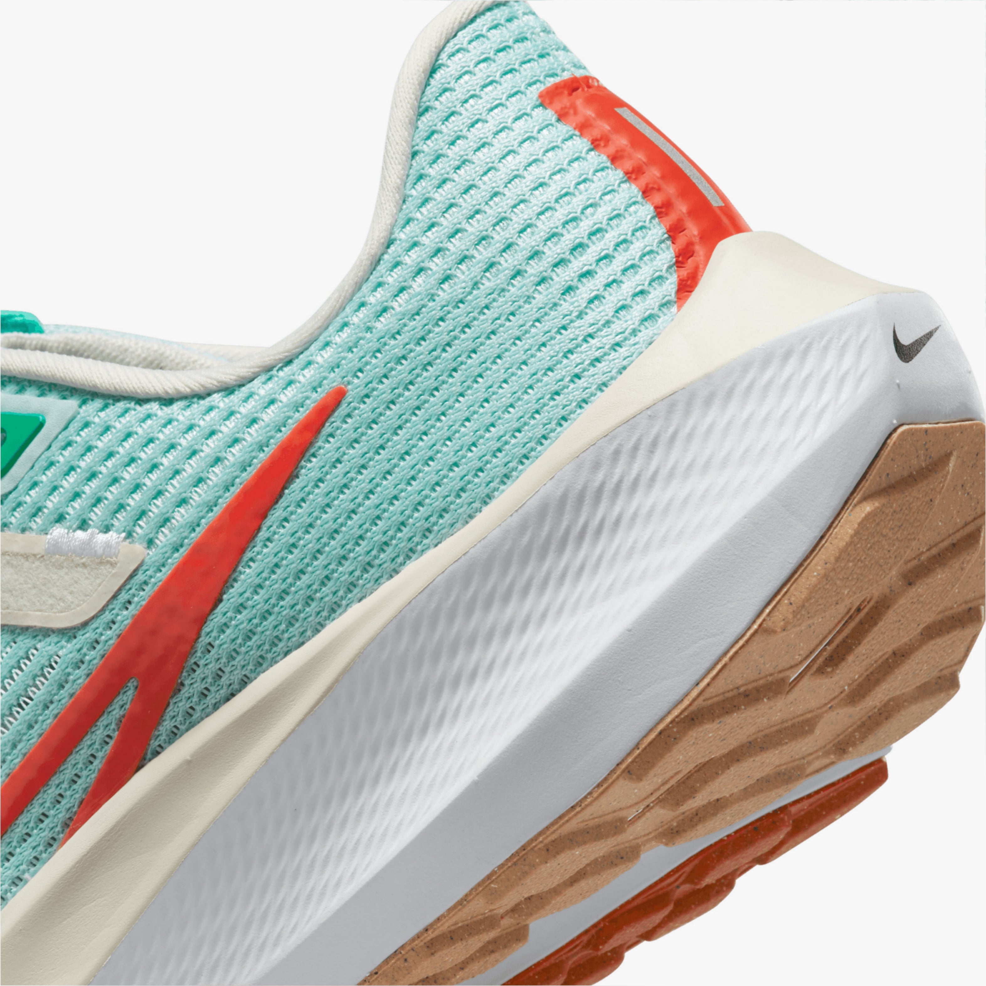 Nike Air Zoom Pegasus 40