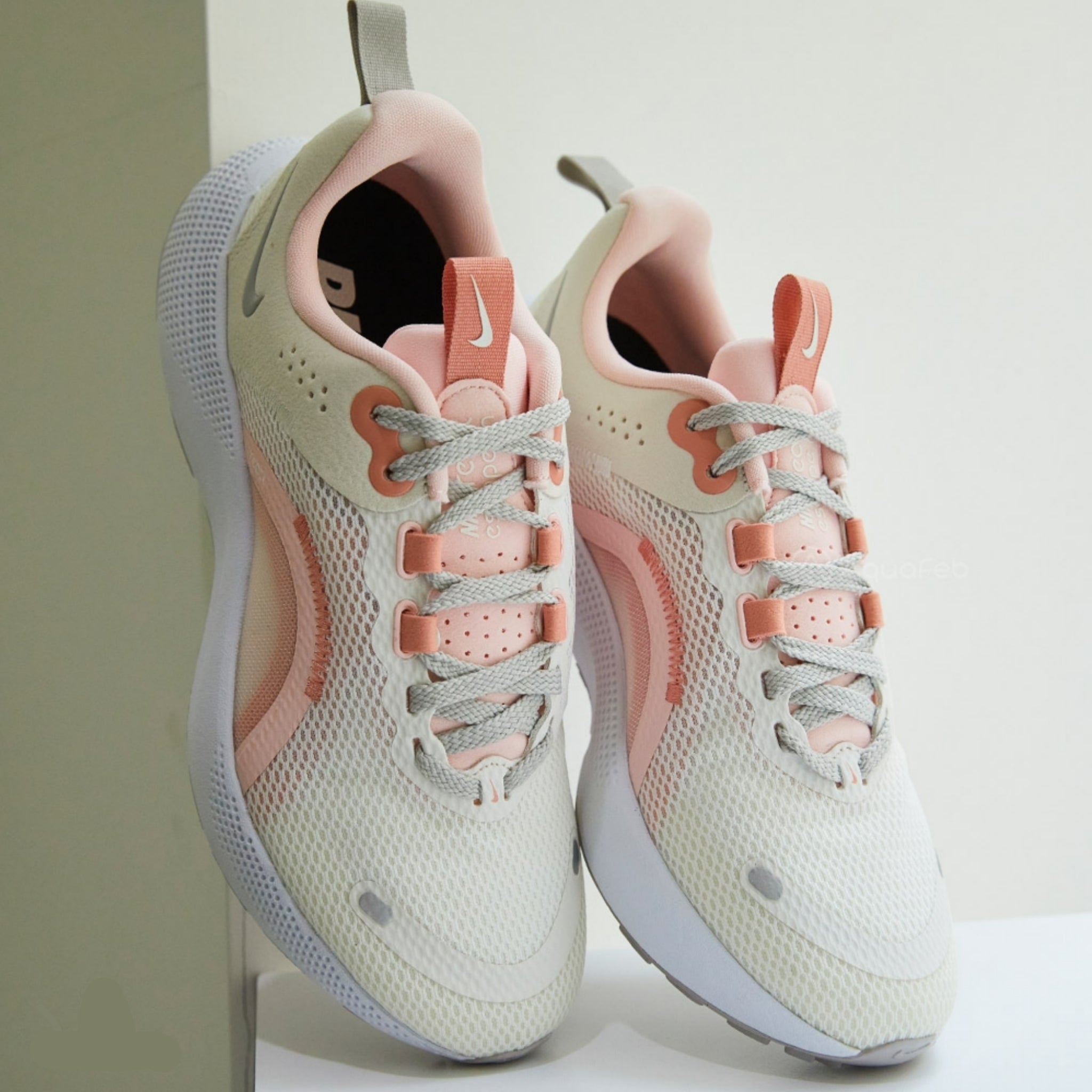 Nike Escape Run 2