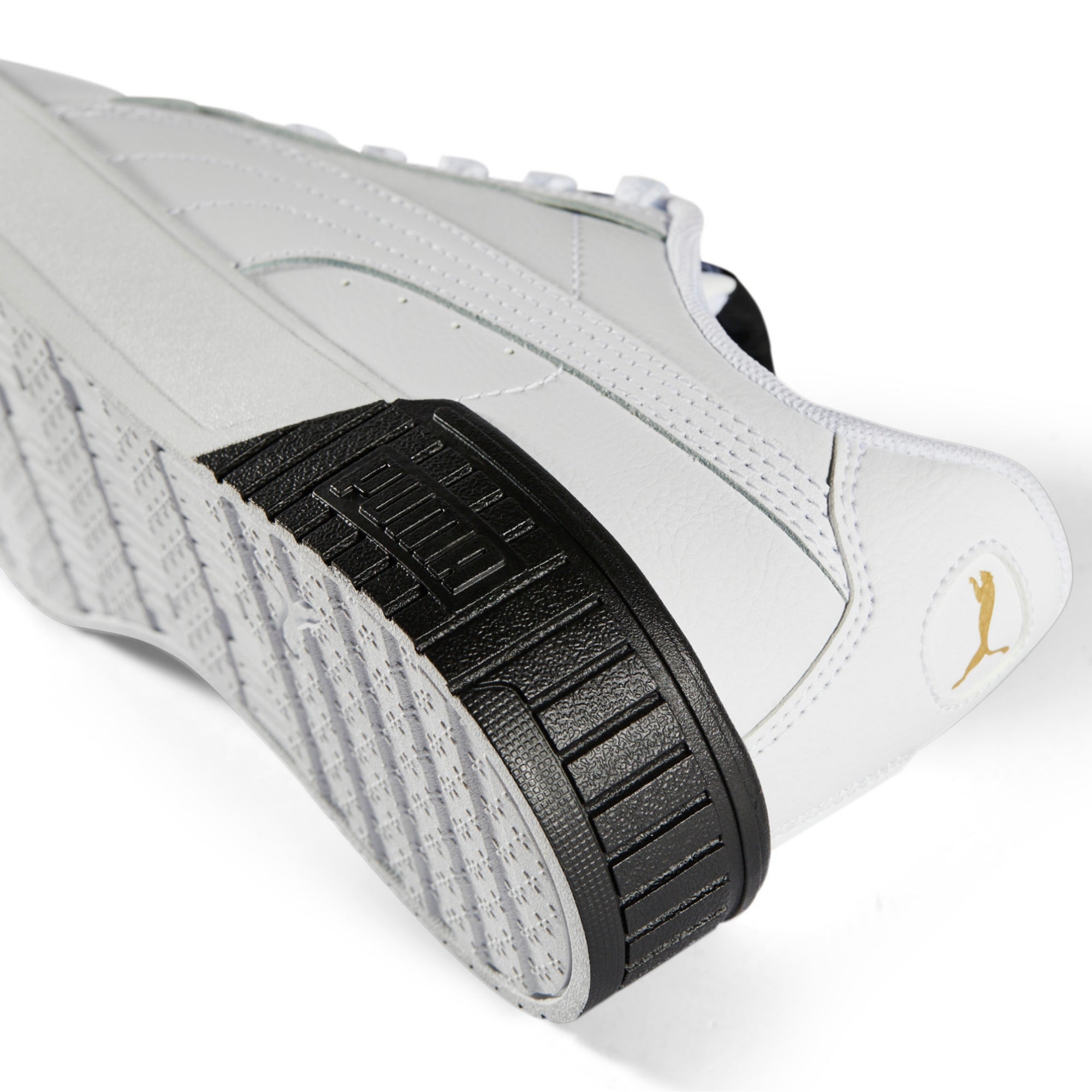 Puma Carina 2.0