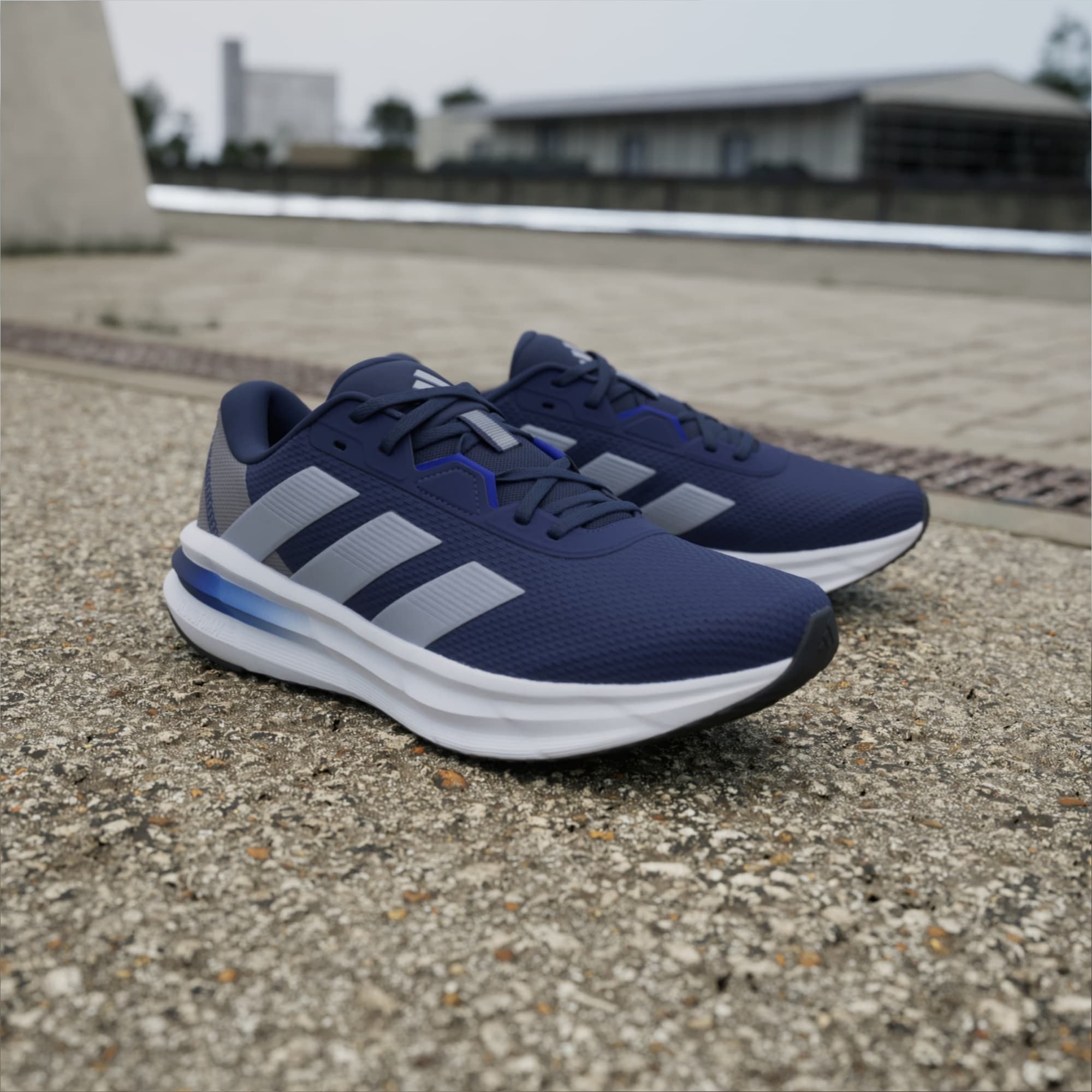 Adidas Galaxy 7