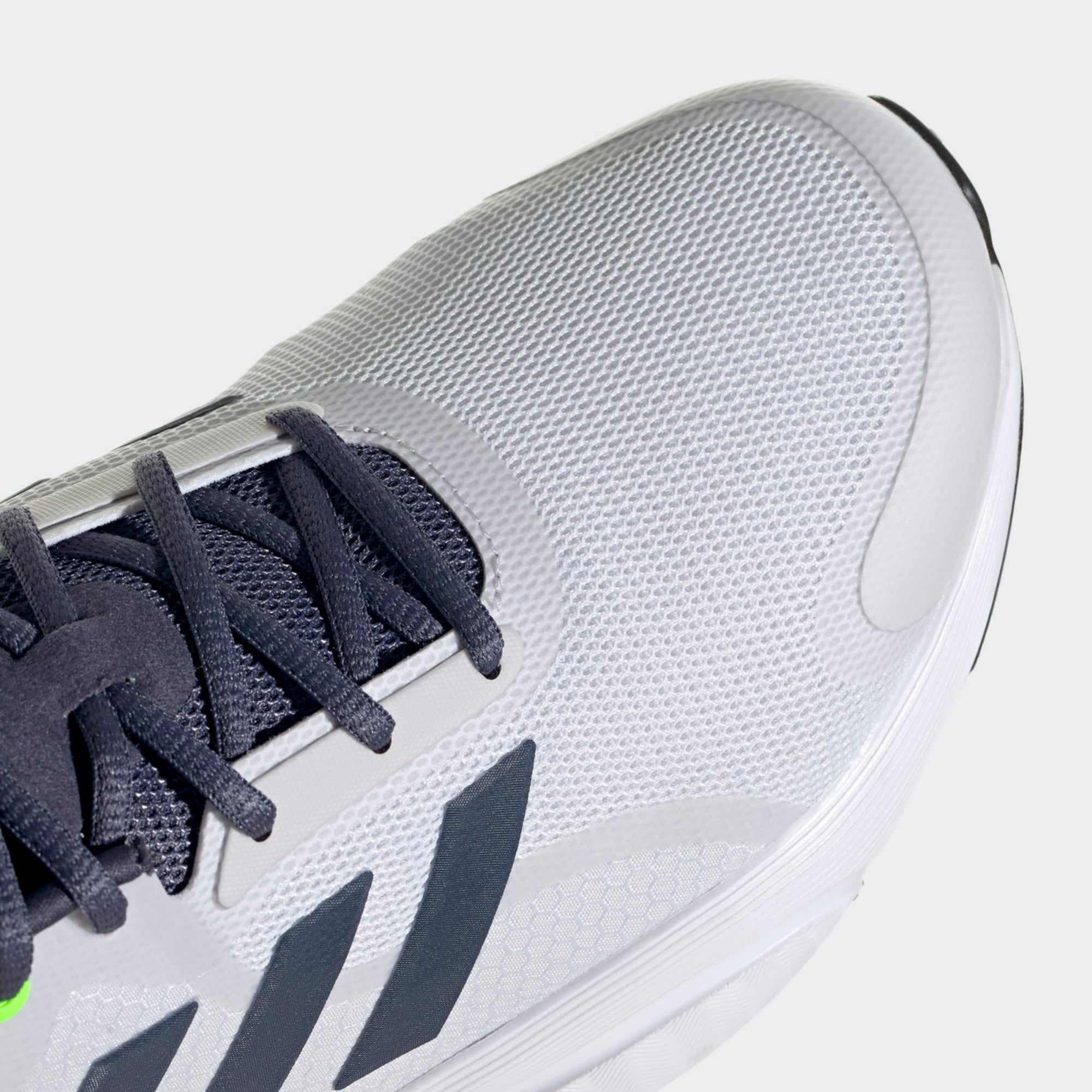 Adidas Response Bounce