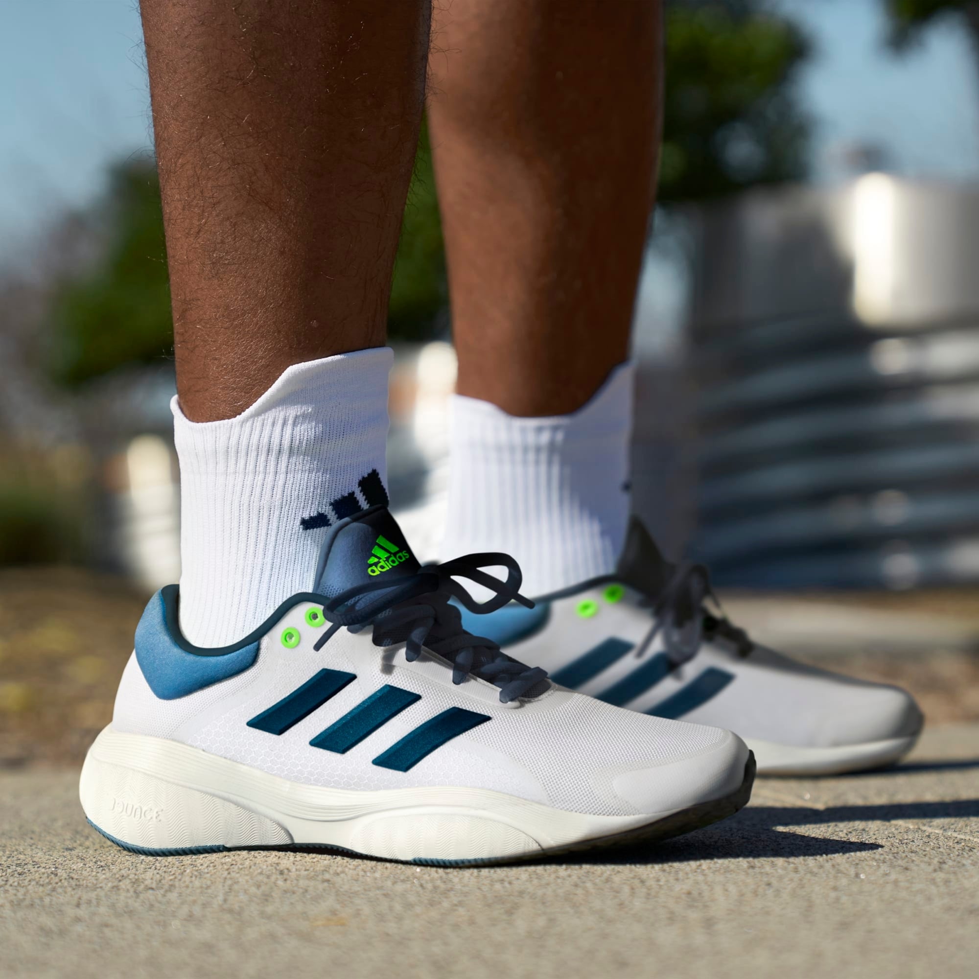 Adidas Response Bounce