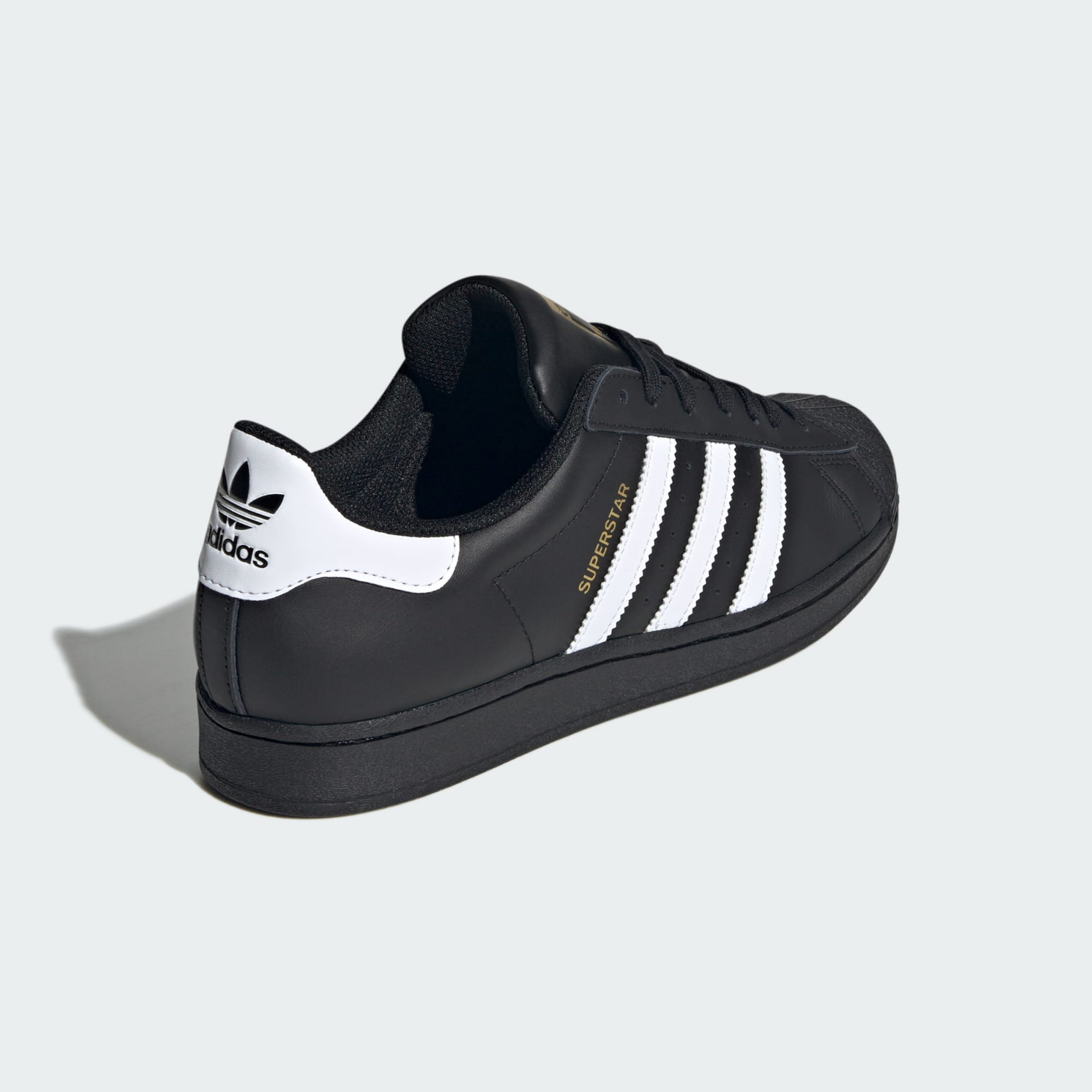 Adidas Superstar