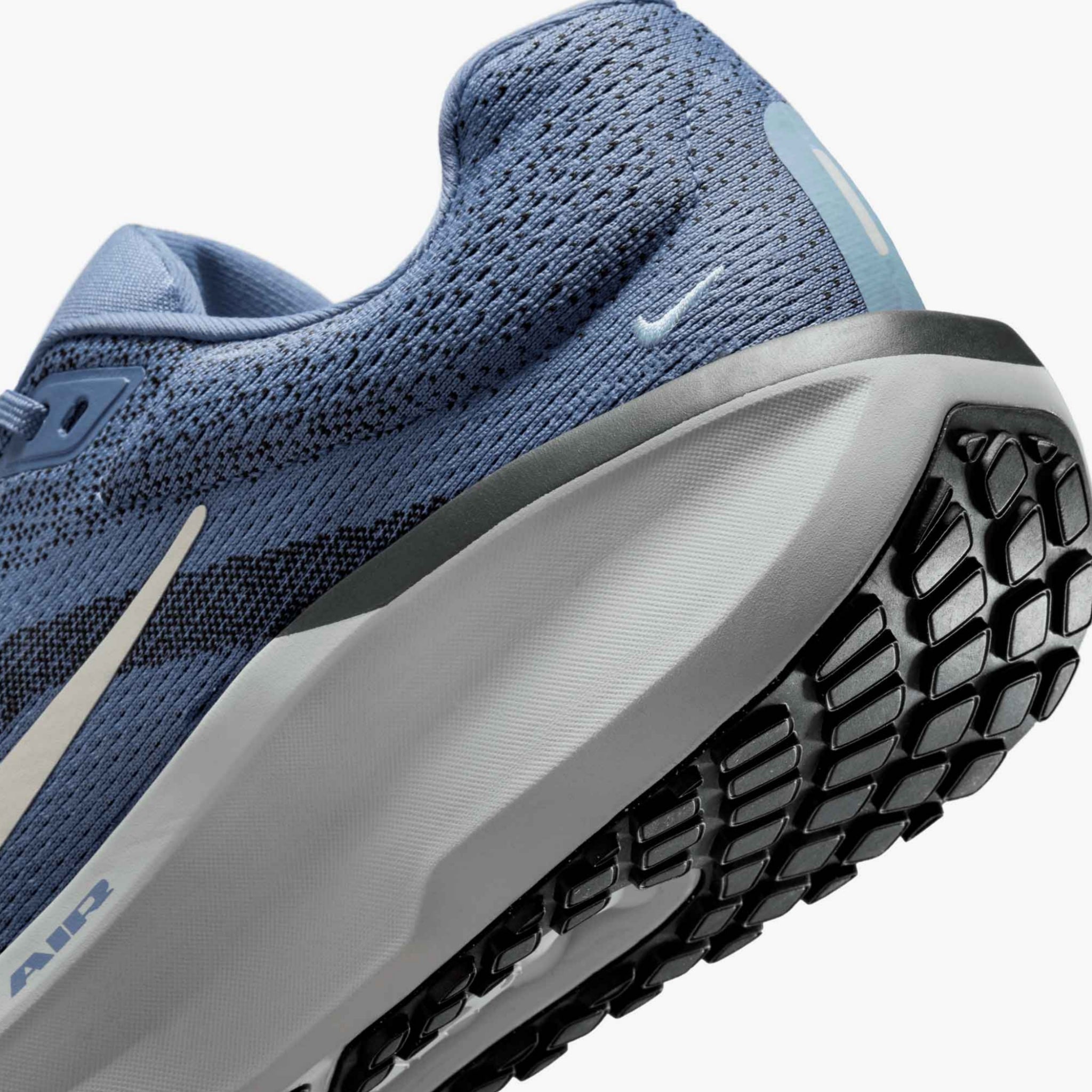 Nike Air Zoom Winflo 11