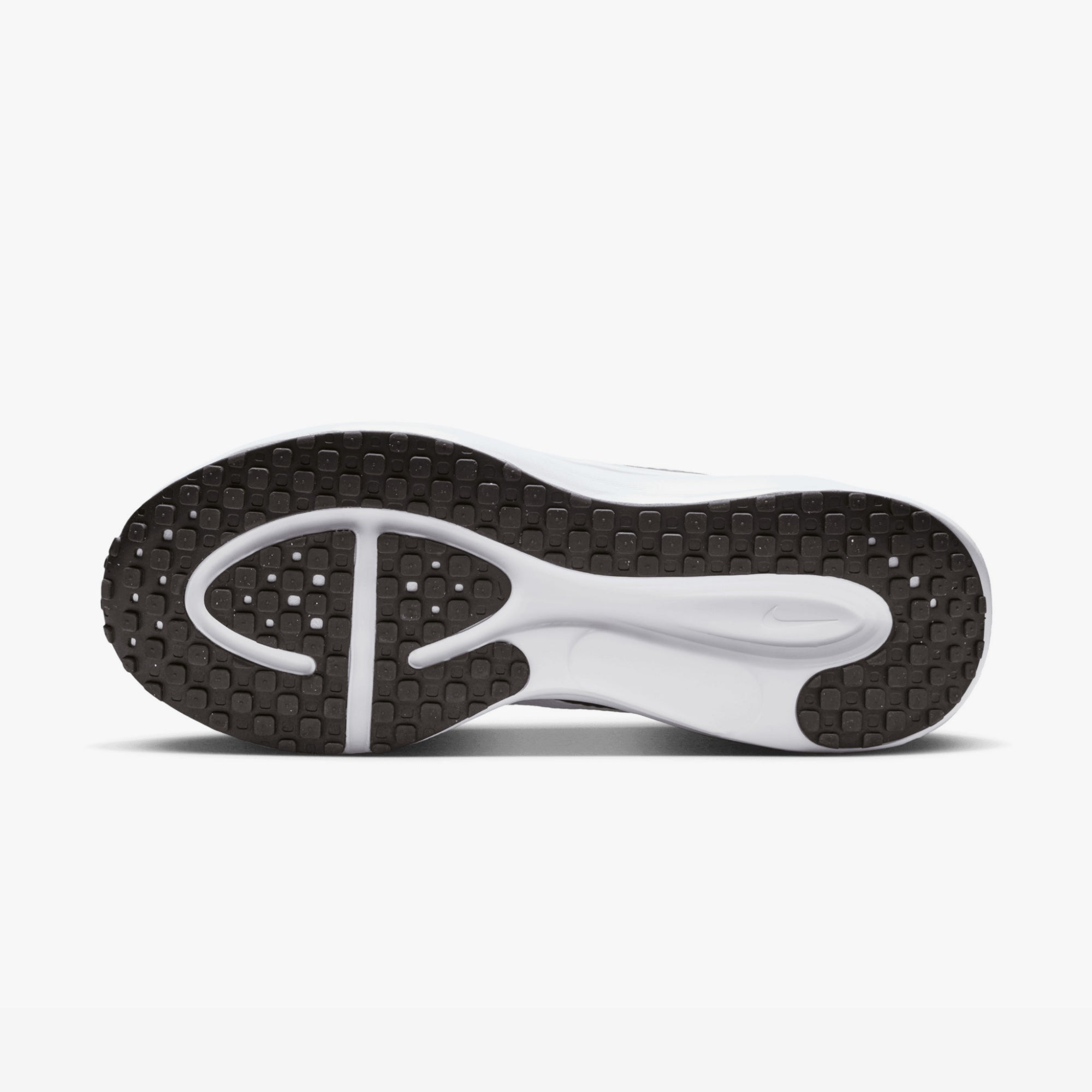 Nike Revolution 8