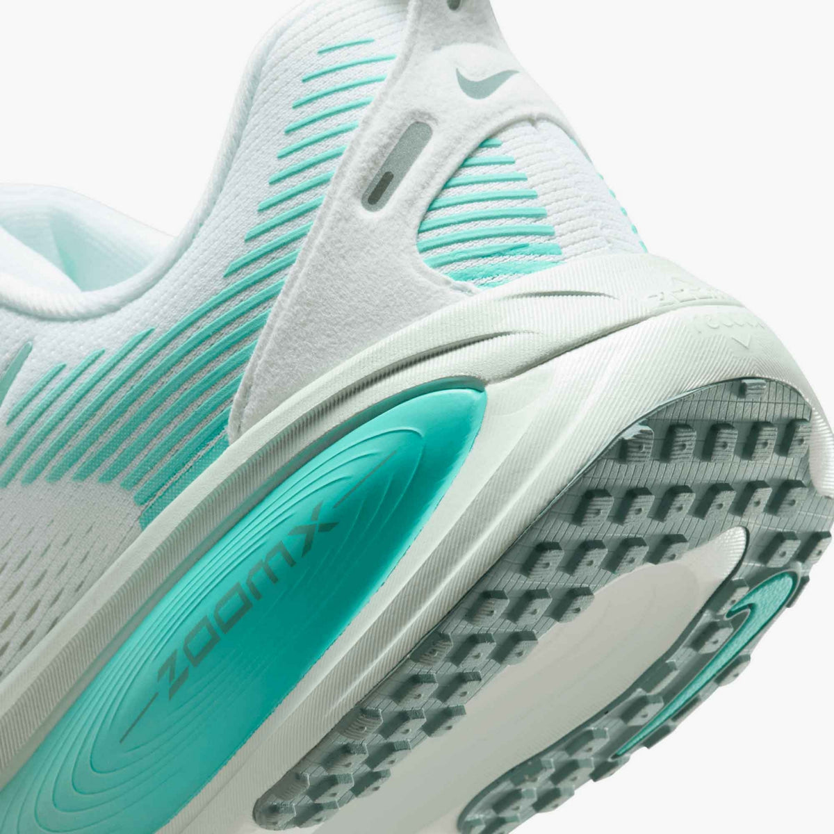 Nike ZoomX Vomero 18