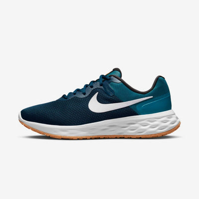 Nike Revolution 6