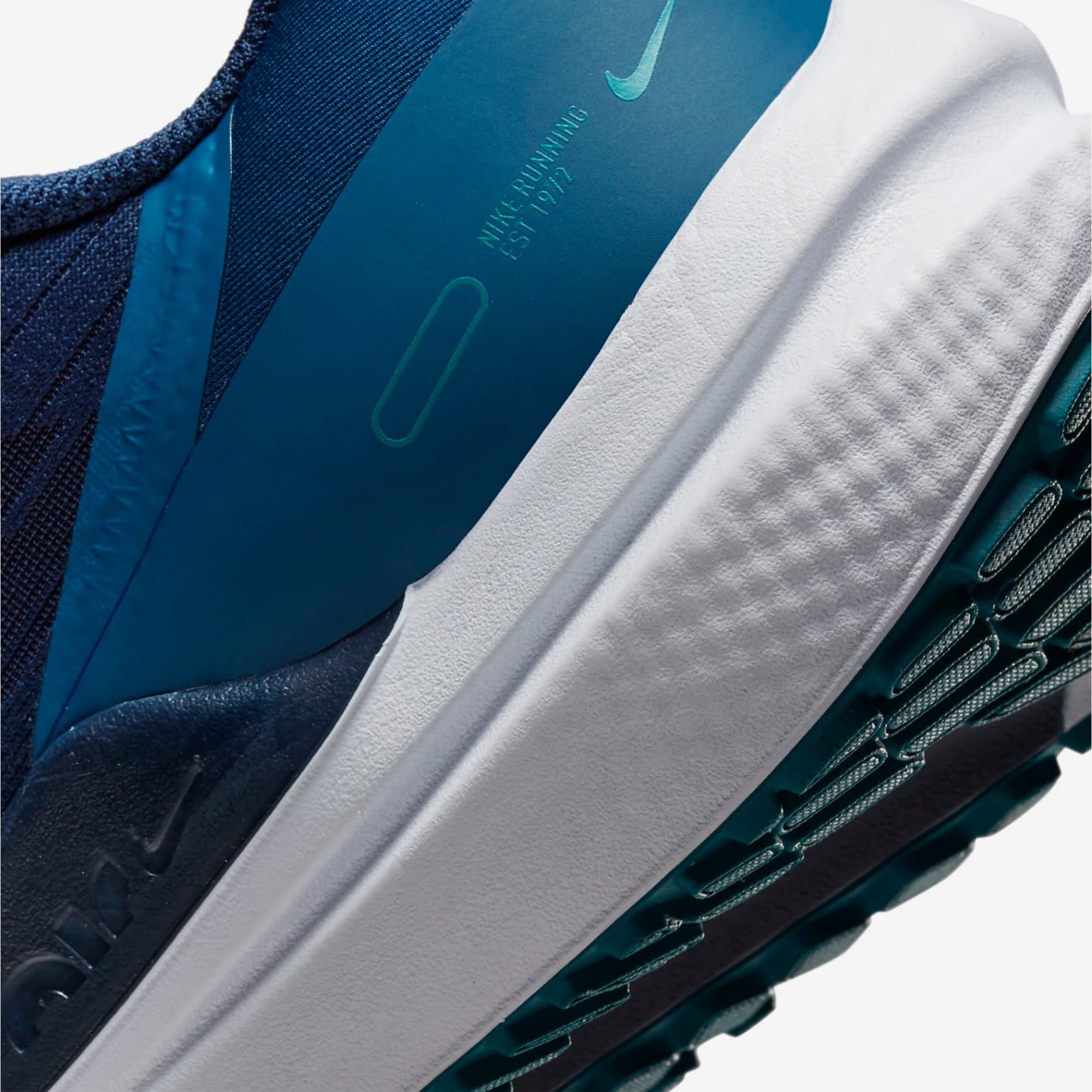 Nike Air Zoom Winflo 9