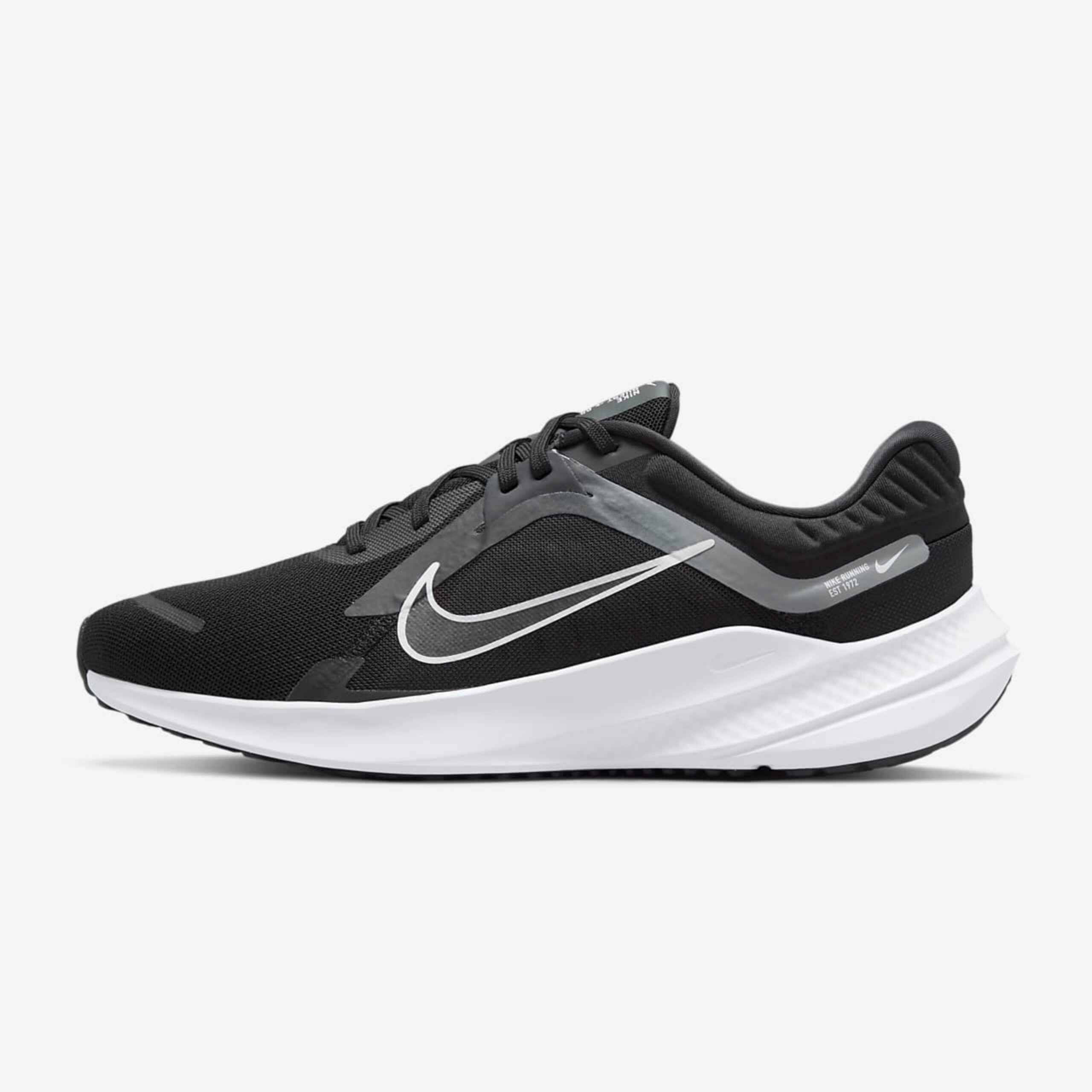Nike Quest 5