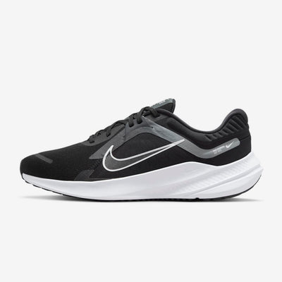 Nike Quest 5