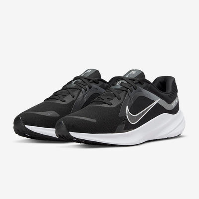 Nike Quest 5
