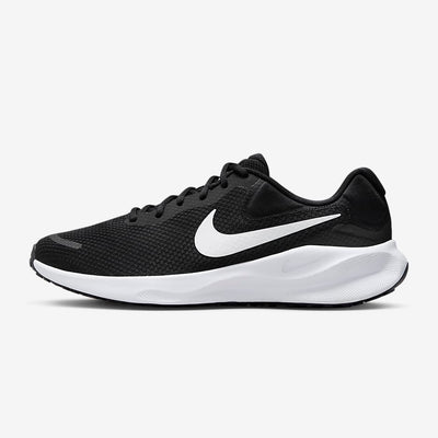 Nike Revolution 7