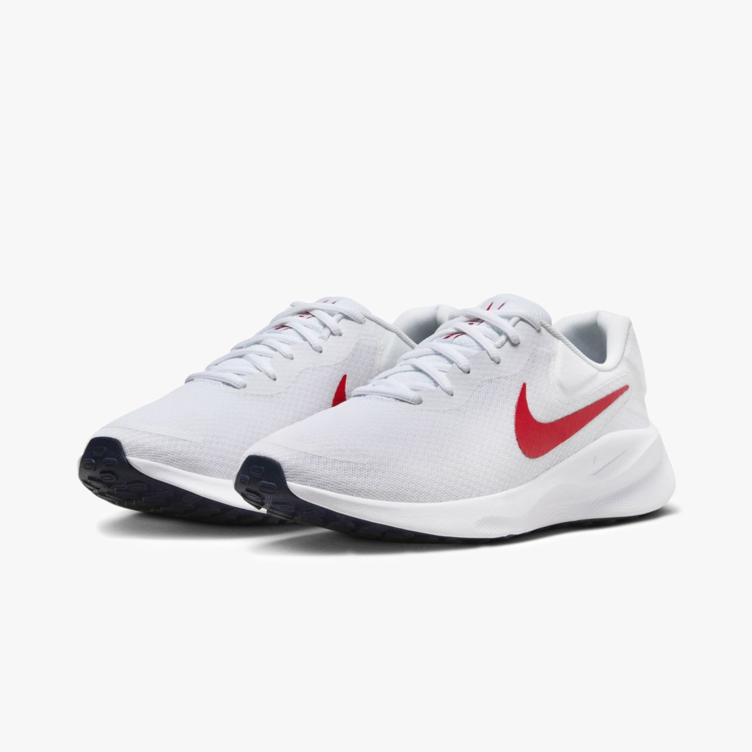 Nike Revolution 7