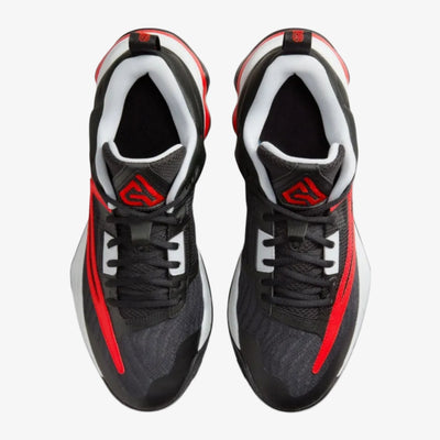Nike Giannis Immortality 3