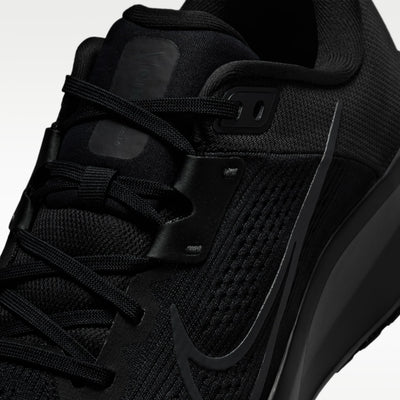 Nike Quest 6