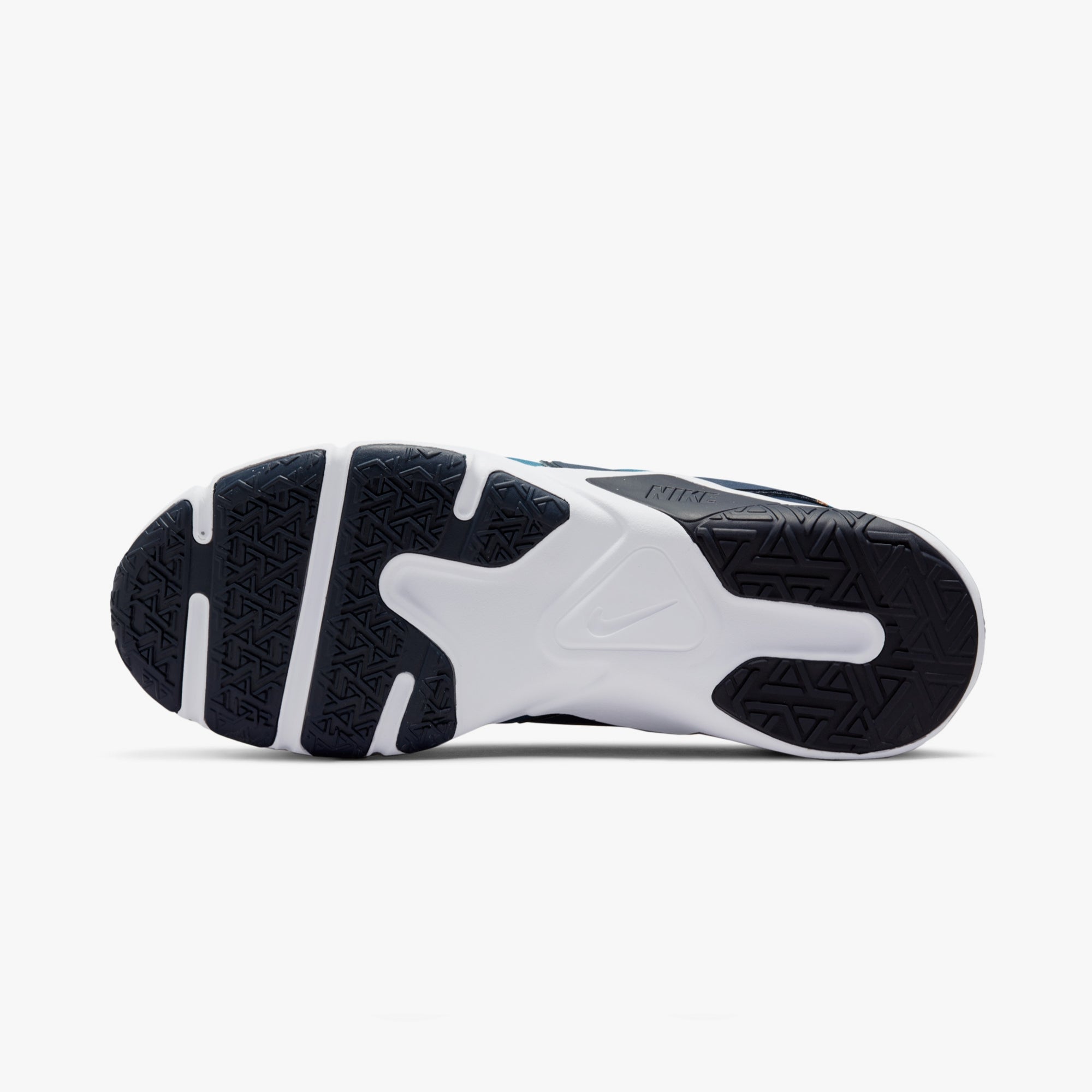 Nike Legend Essential 2
