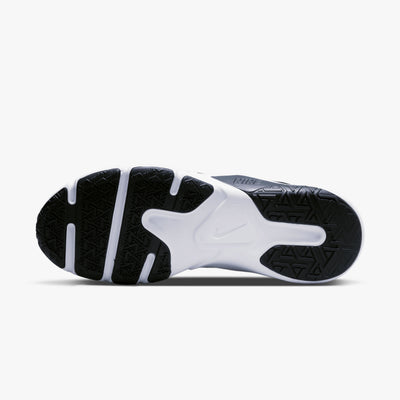 Nike Legend Essential 2