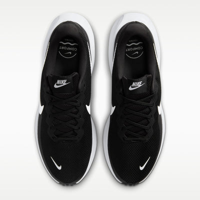 Nike Revolution 8