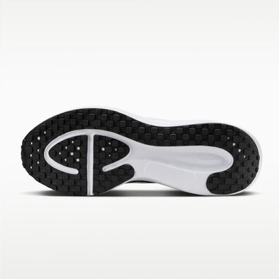Nike Revolution 8