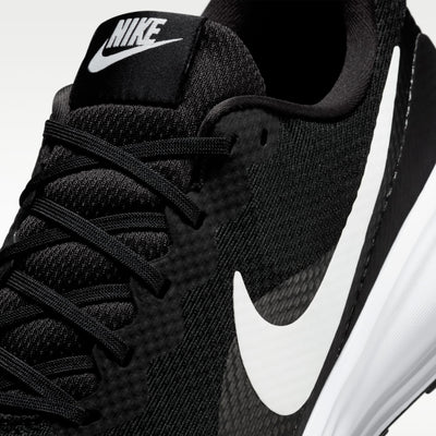 Nike Revolution 8