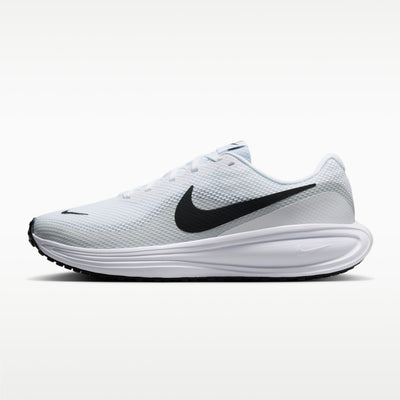 Nike Revolution 8