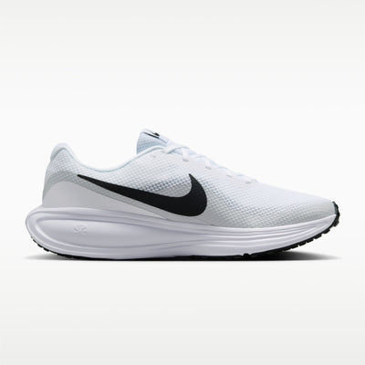 Nike Revolution 8