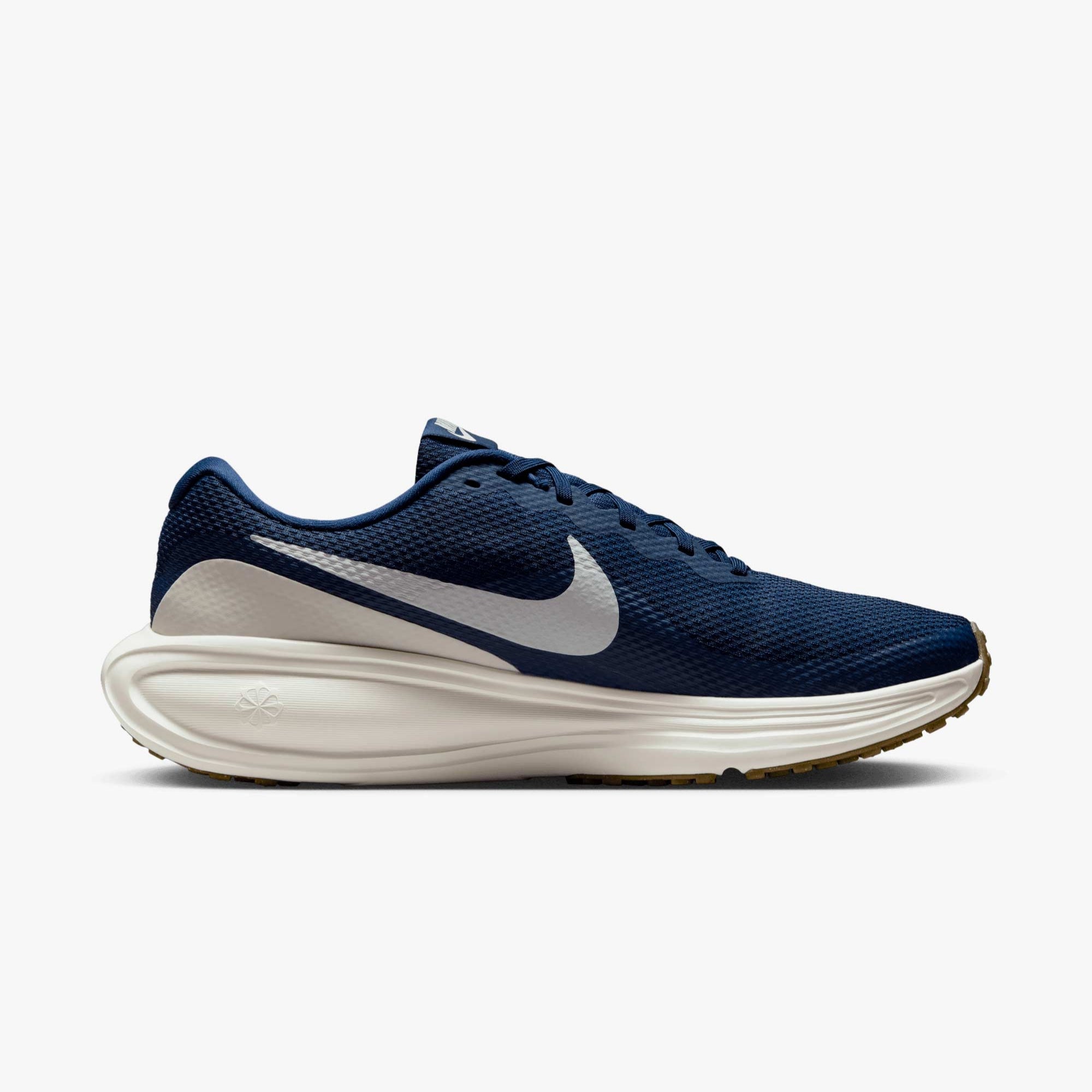 Nike Revolution 8
