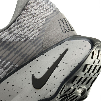 Nike Motiva