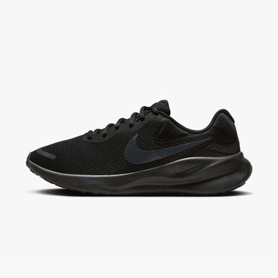 Nike Revolution 7