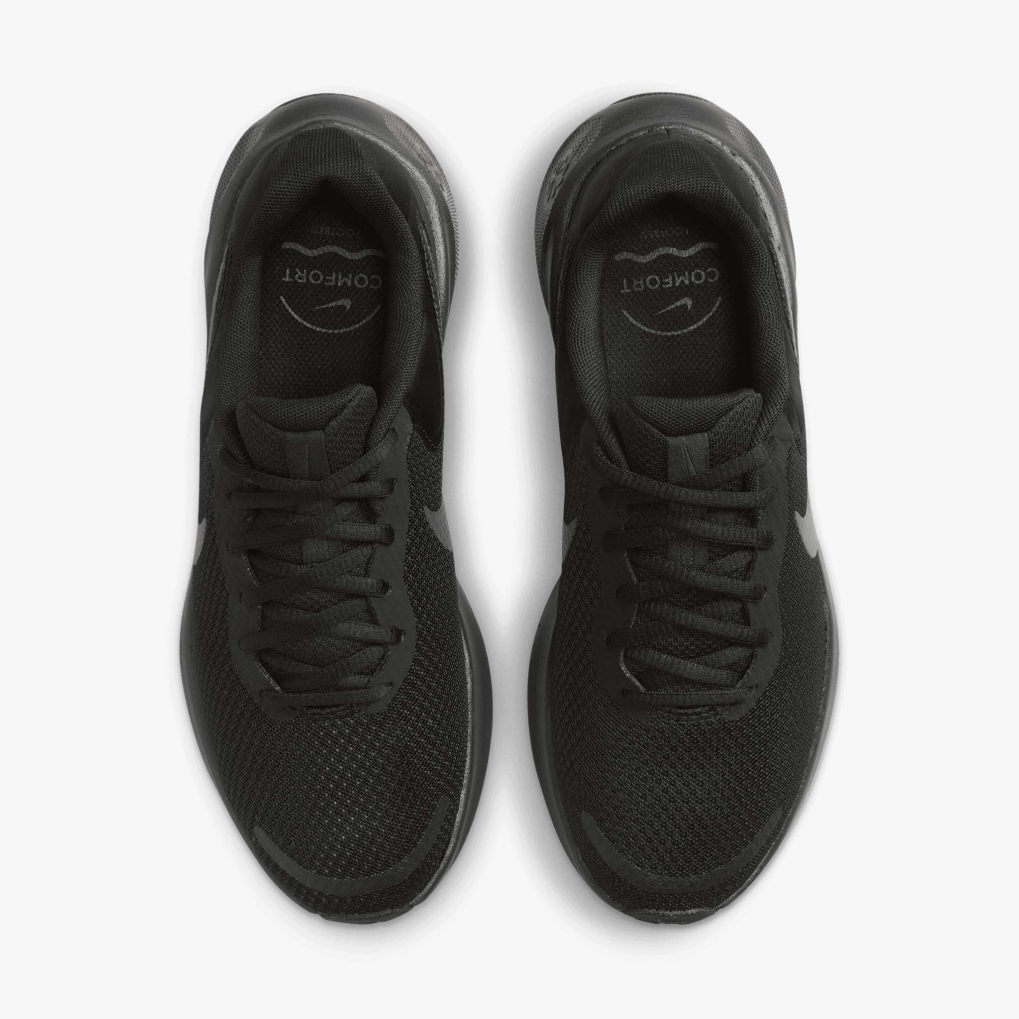 Nike Revolution 7