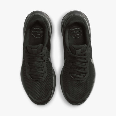 Nike Revolution 7