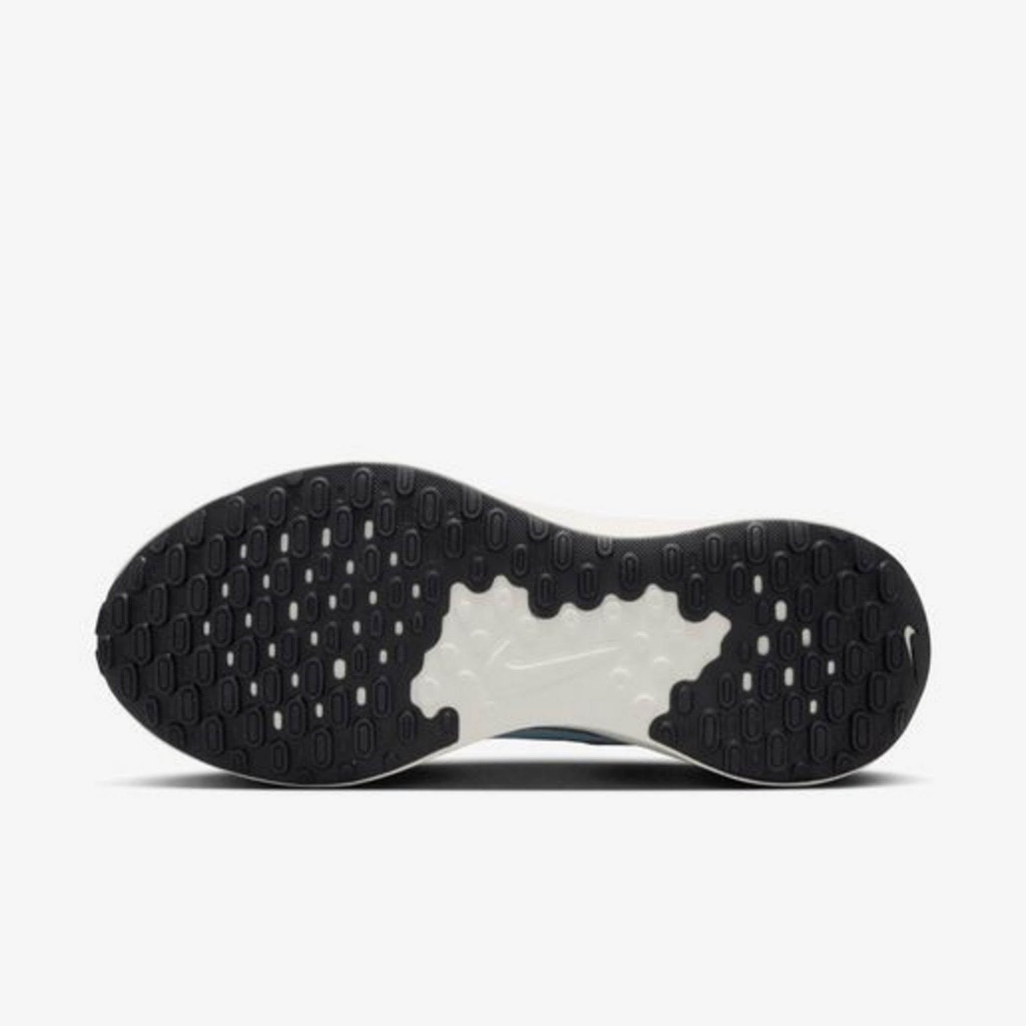 Nike Revolution 7