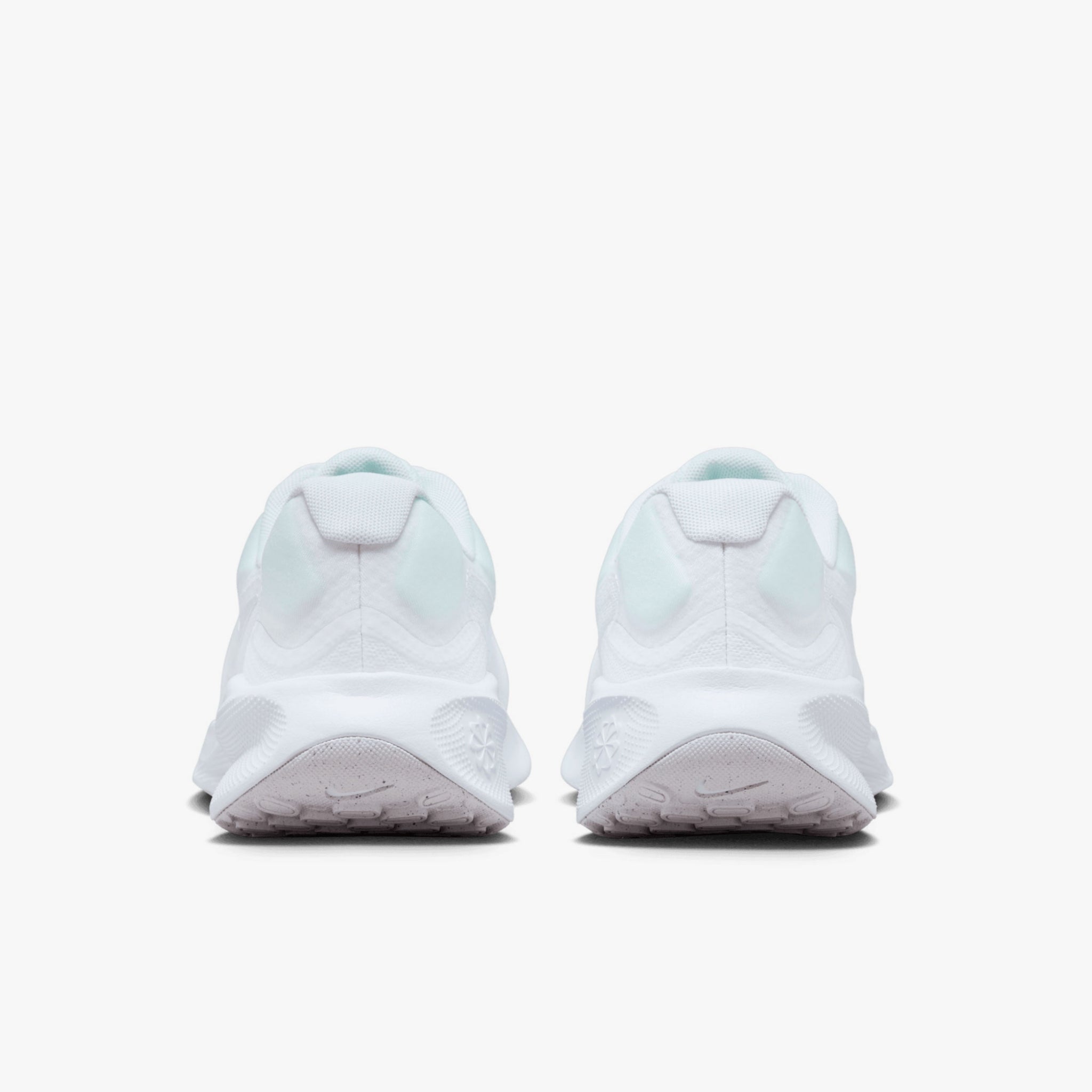 Nike Revolution 7