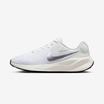 Nike Revolution 7