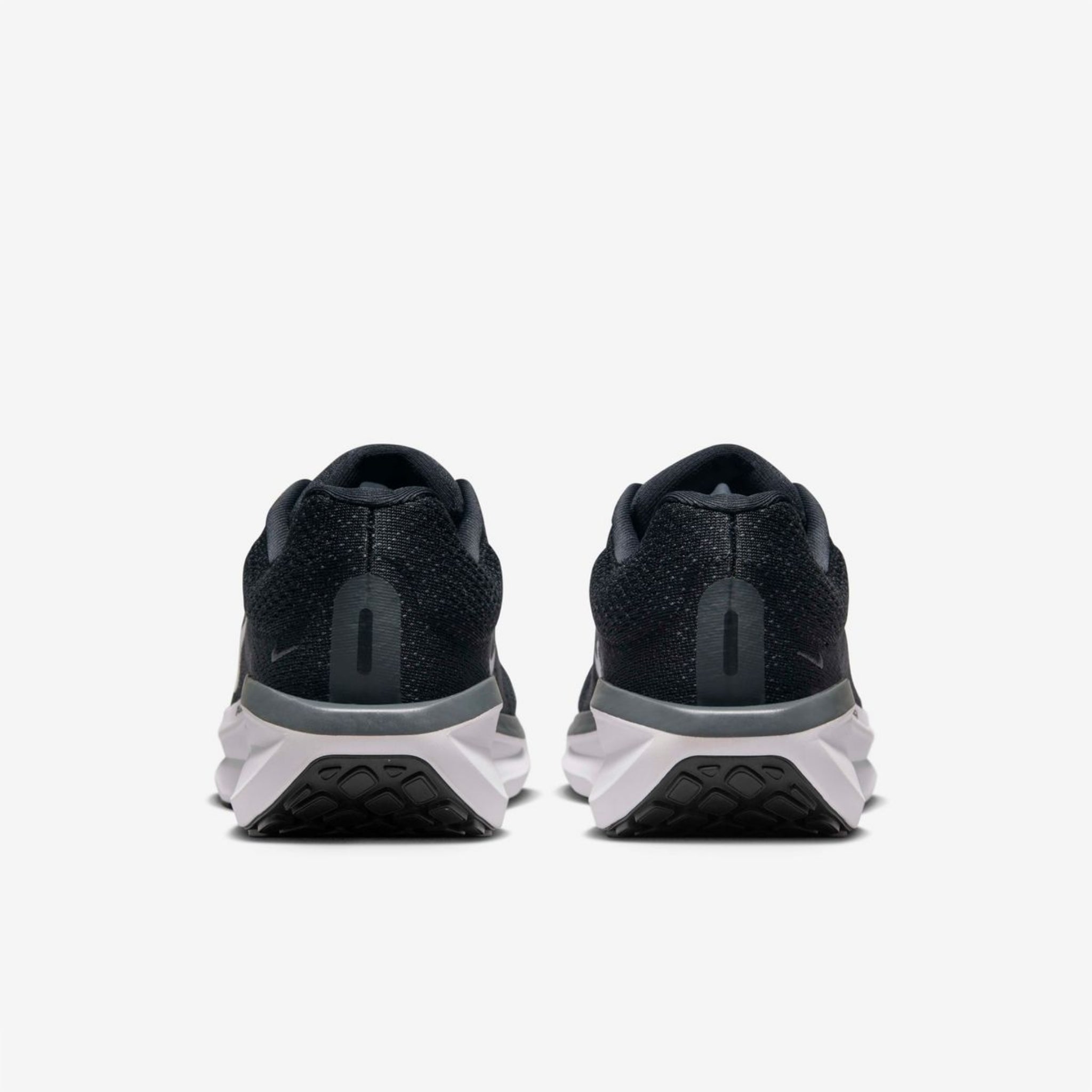 Nike Air Zoom Winflo 11