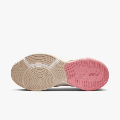 Nike Air Zoom Bella 6
