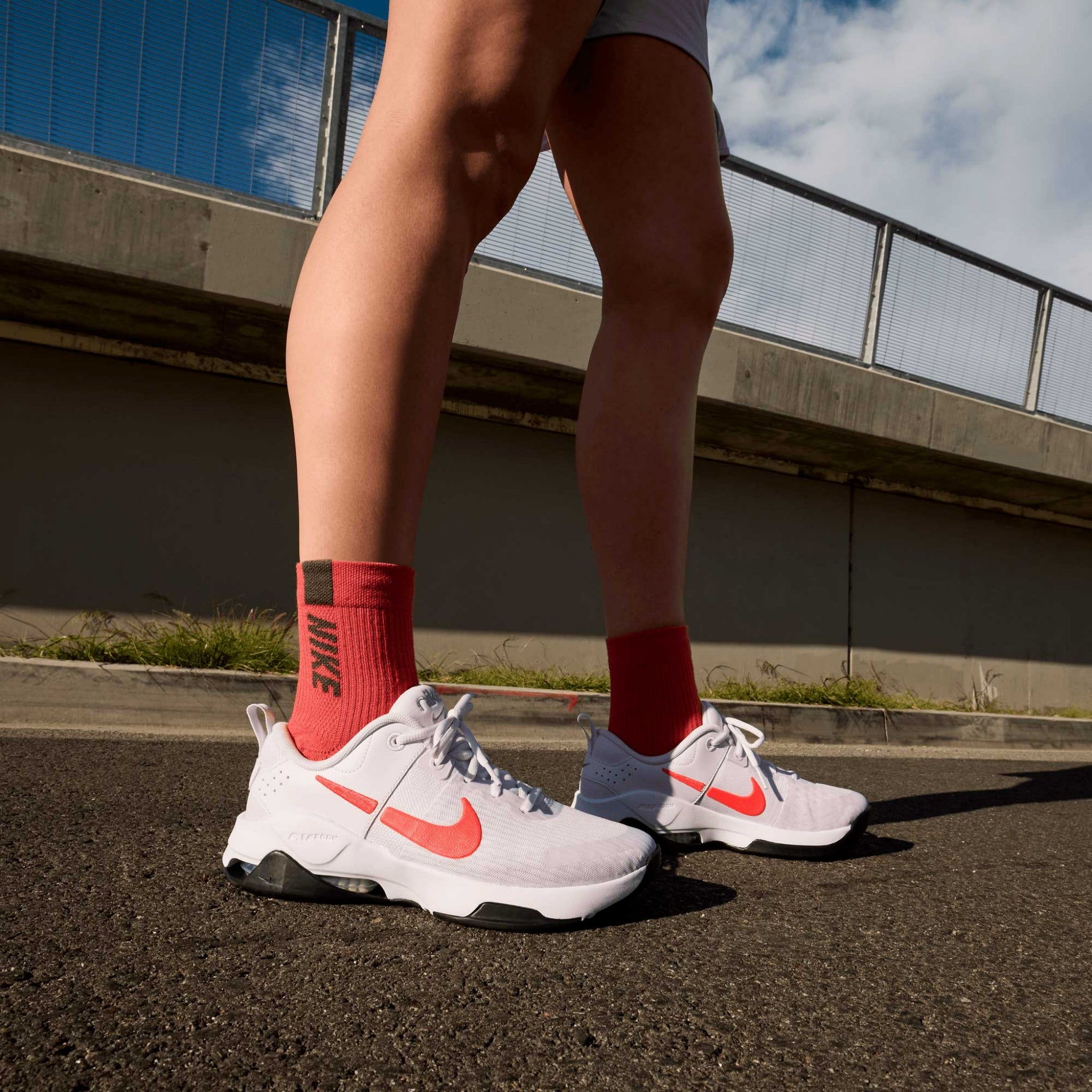 Nike Air Zoom Bella 6