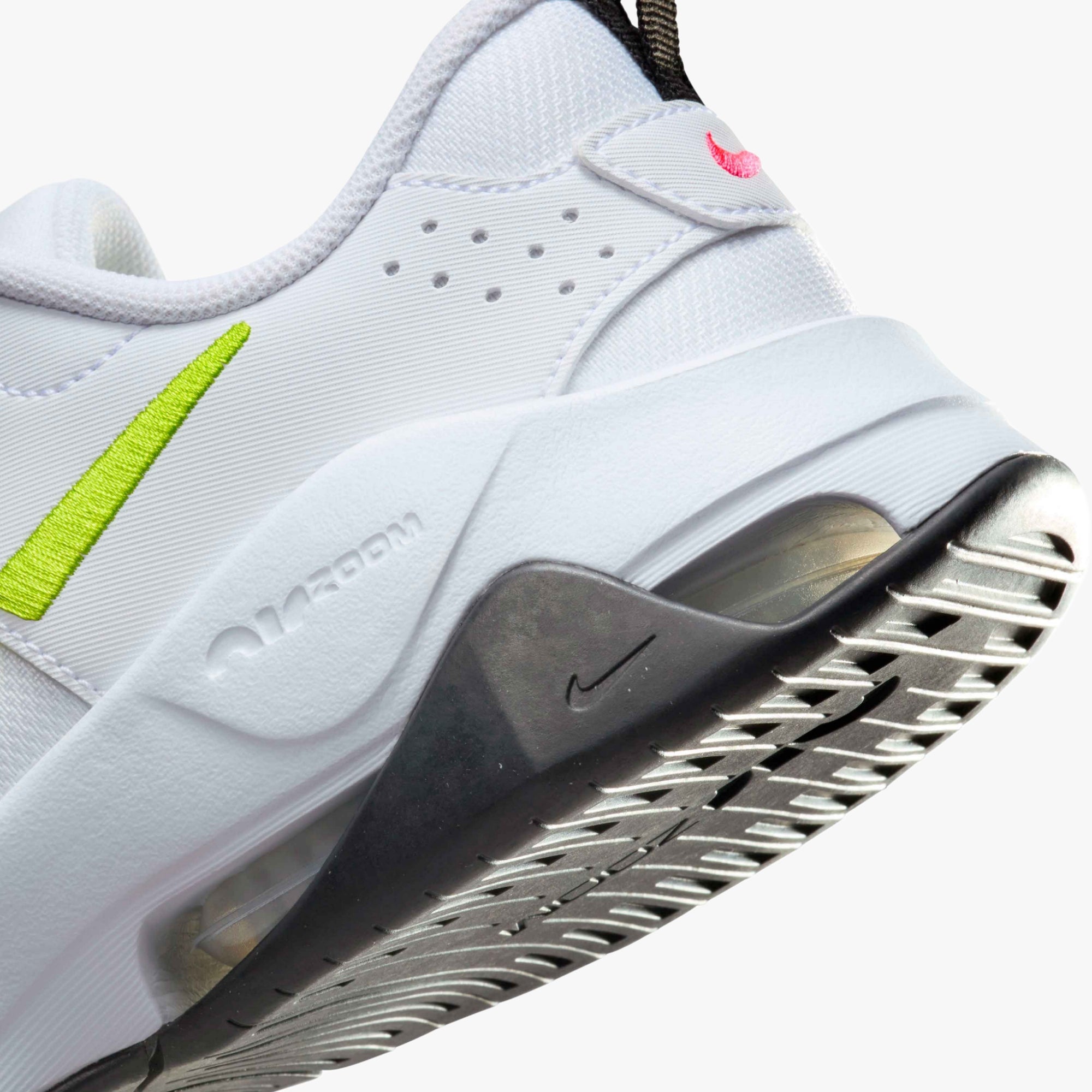 Nike Air Zoom Bella 6