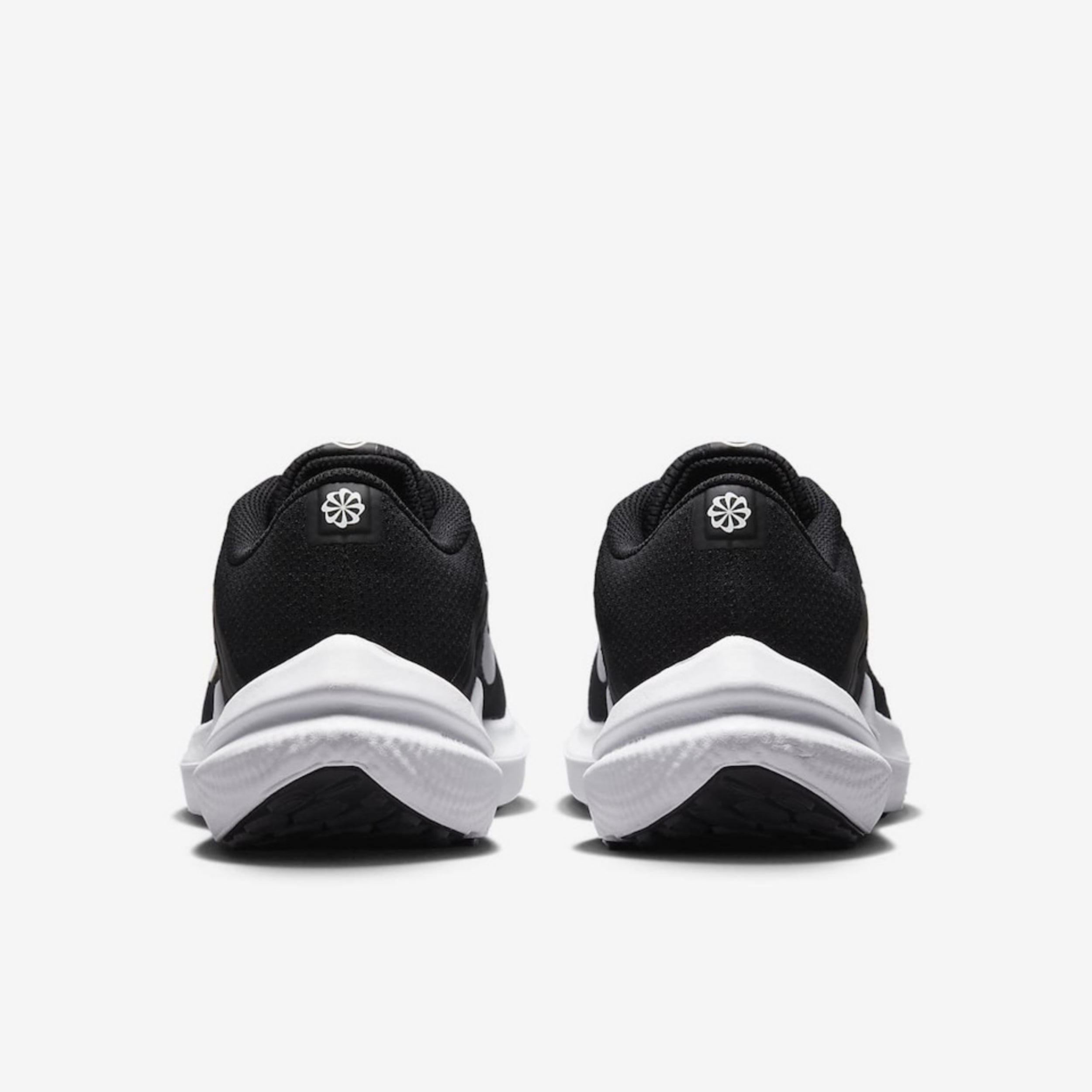 Nike Air Zoom Winflo 10