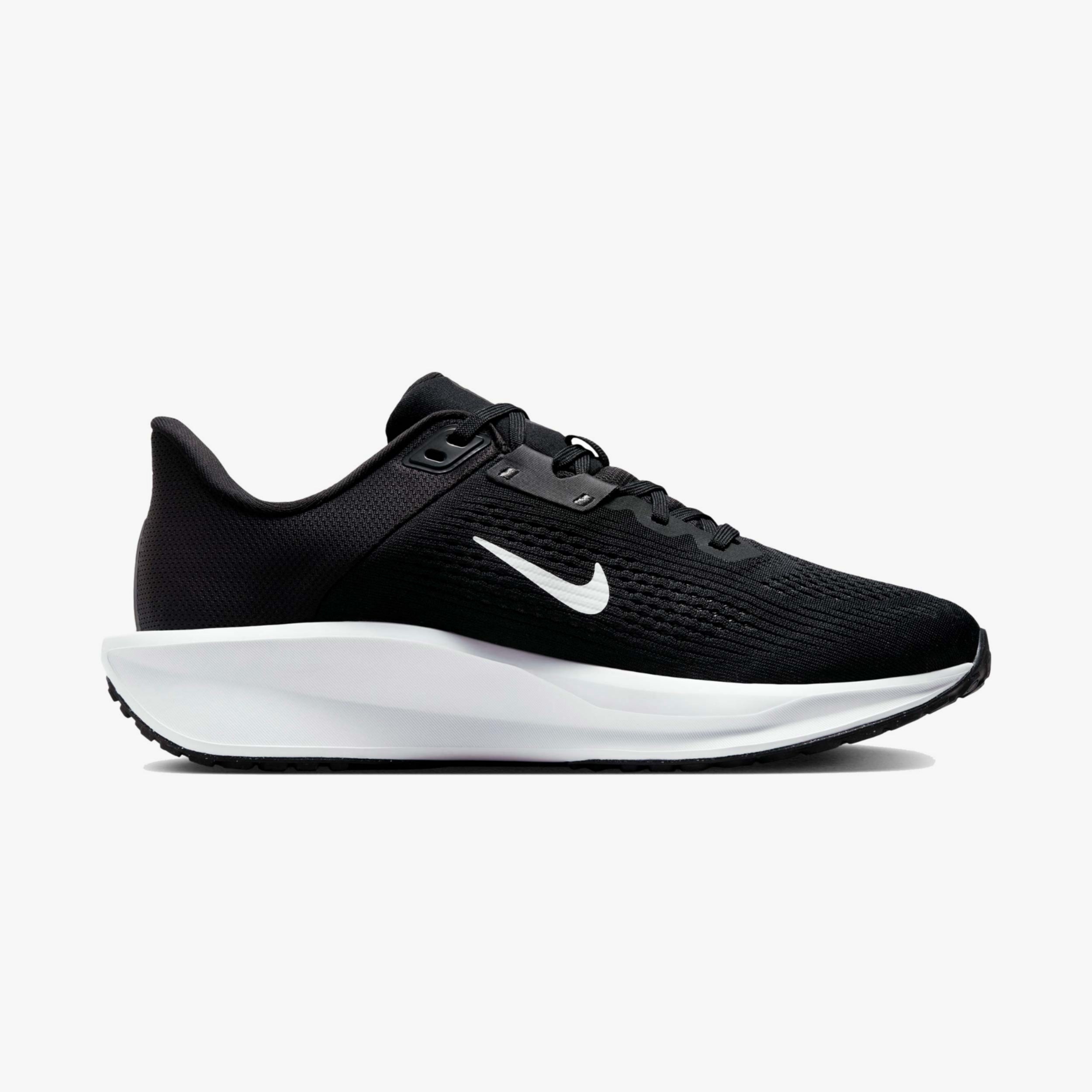 Nike Quest 6